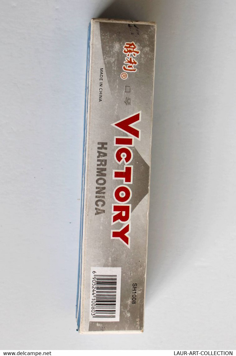 ANCIEN HARMONICA VICTORY SH1008 - 24 HOLES + BOITE D'ORIGINE - MADE IN CHINA  / INSTRUMENT DE MUSIQUE     (3011.7) - Musikinstrumente