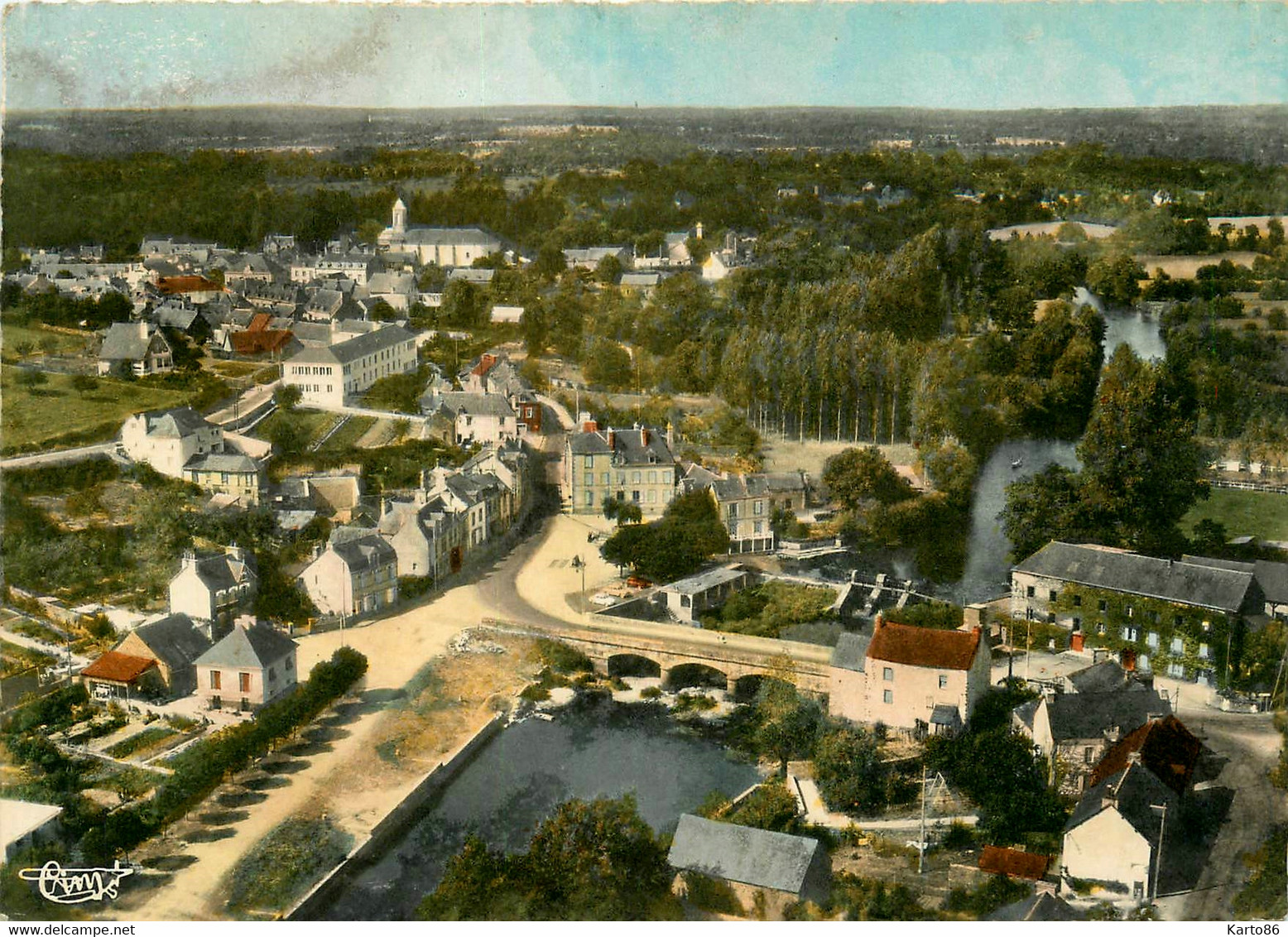 La Gacilly * Vue Générale Aérienne Du Village * Le Pont - La Gacilly