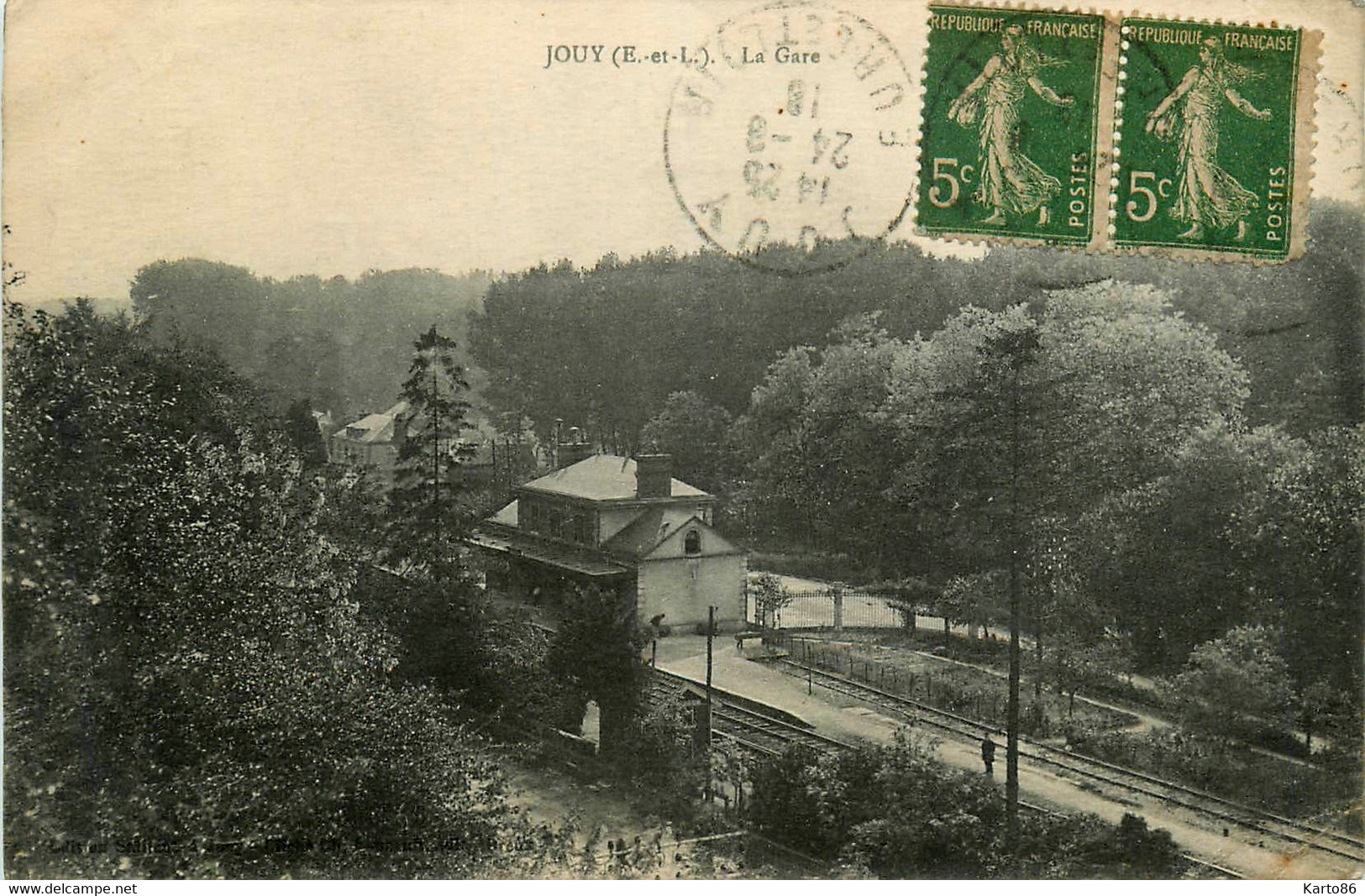 Jouy * Vue Sur La Gare * Ligne Chemin De Fer - Jouy