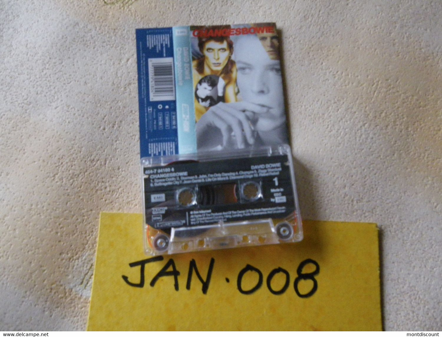 DAVID BOWIE K7 AUDIO VOIR PHOTO...ET REGARDEZ LES AUTRES (PLUSIEURS) (JAN 008) - Cassettes Audio