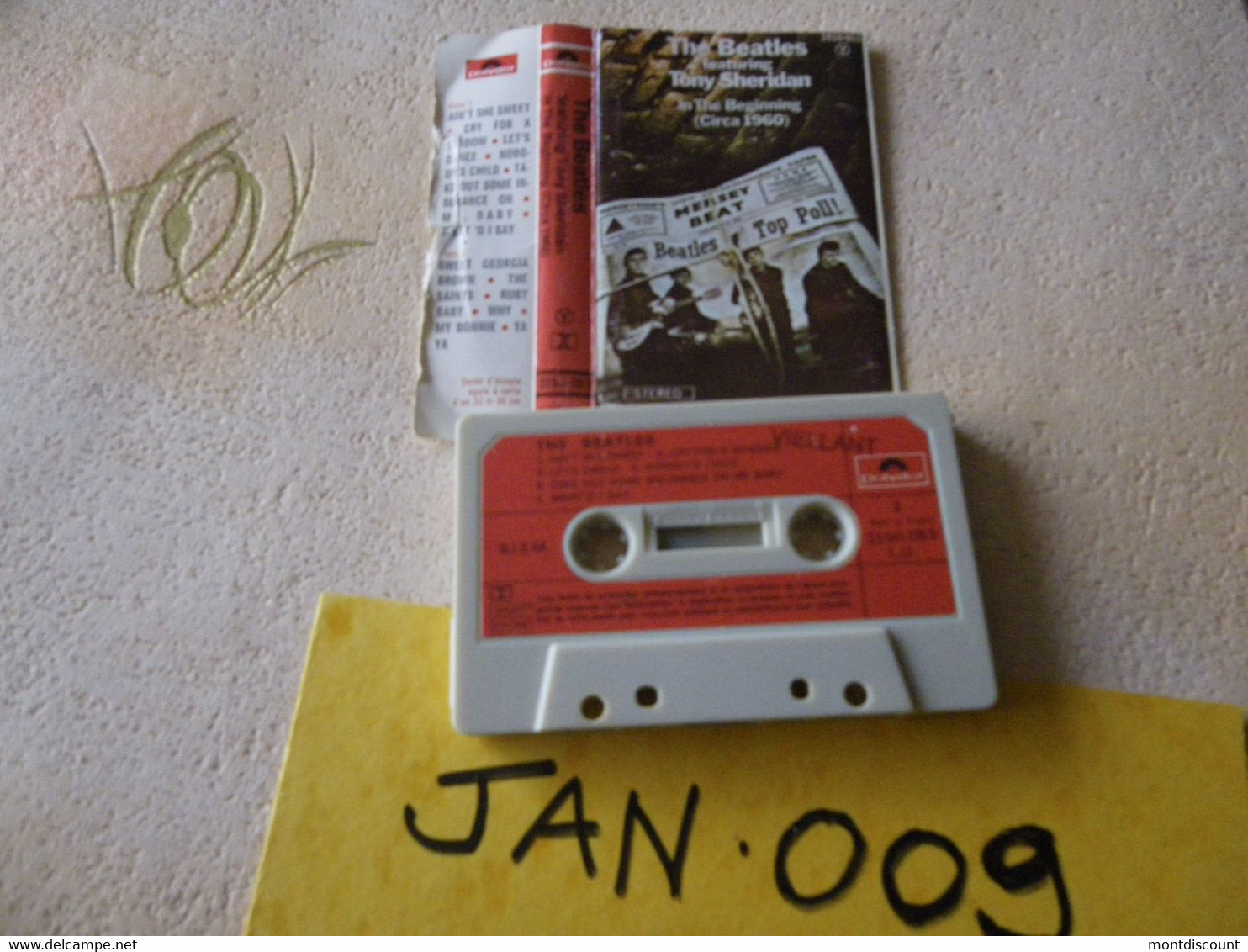 THE BEATLES K7 AUDIO VOIR PHOTO...ET REGARDEZ LES AUTRES (PLUSIEURS) (JAN 009) - Cassettes Audio