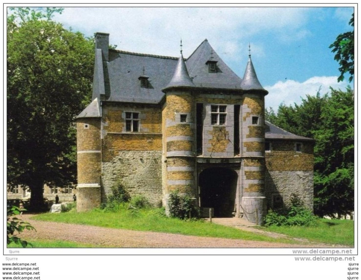 TRAZEGNIES / Courcelles - Château De TRAZEGNIES - Le Châtelet D'entrée - Kasteel - Courcelles