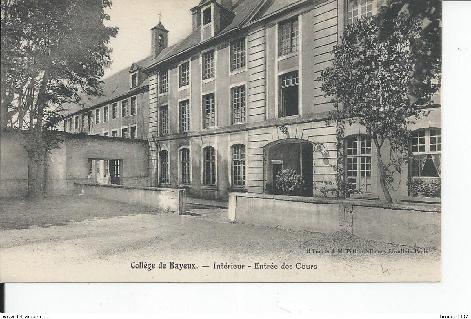 BAYEUX  College  Interieur - Bayeux