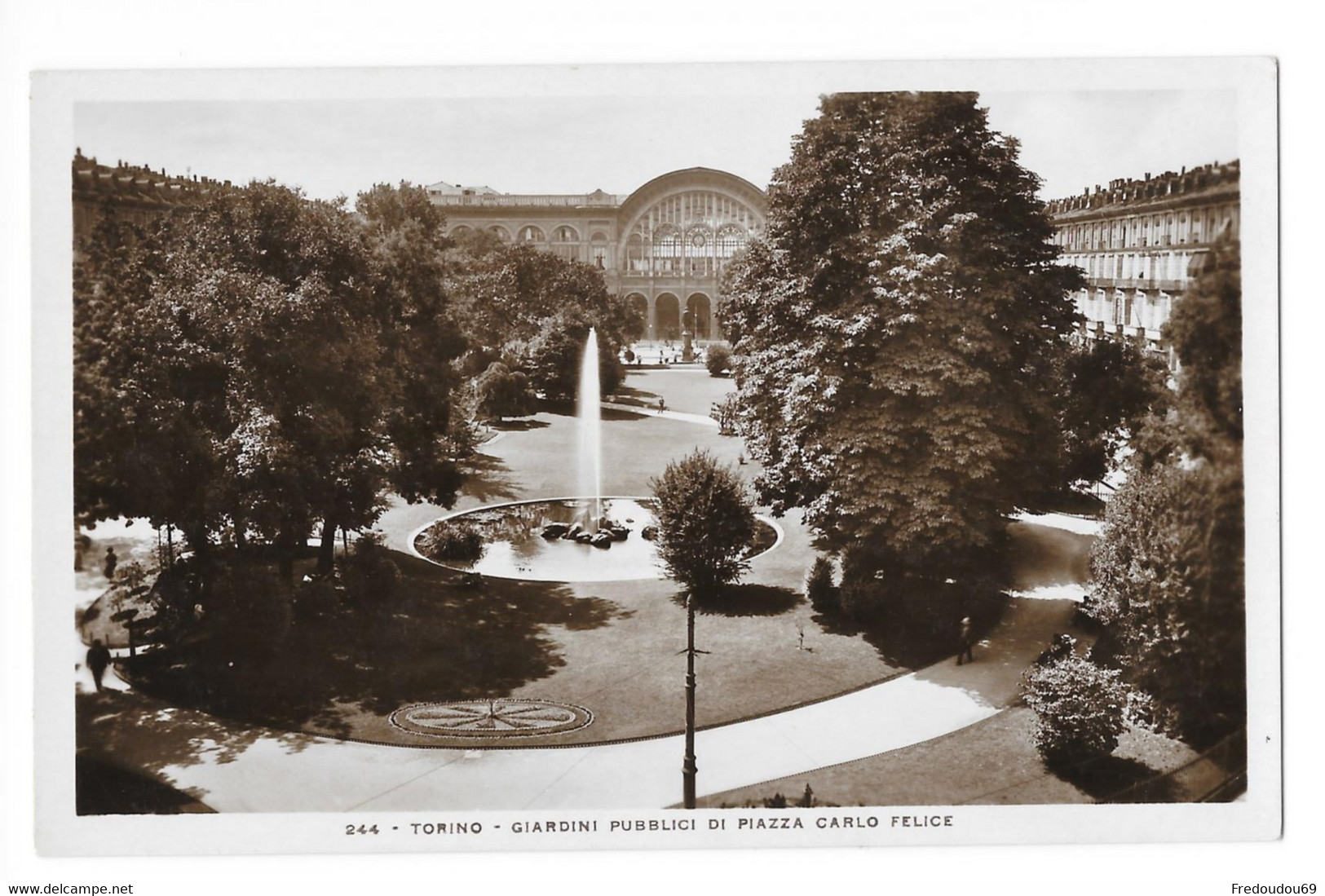 CPSM - Italie - Turin / Torini - Place Carlo Felice / Piazza Carlo Felice - Parcs & Jardins