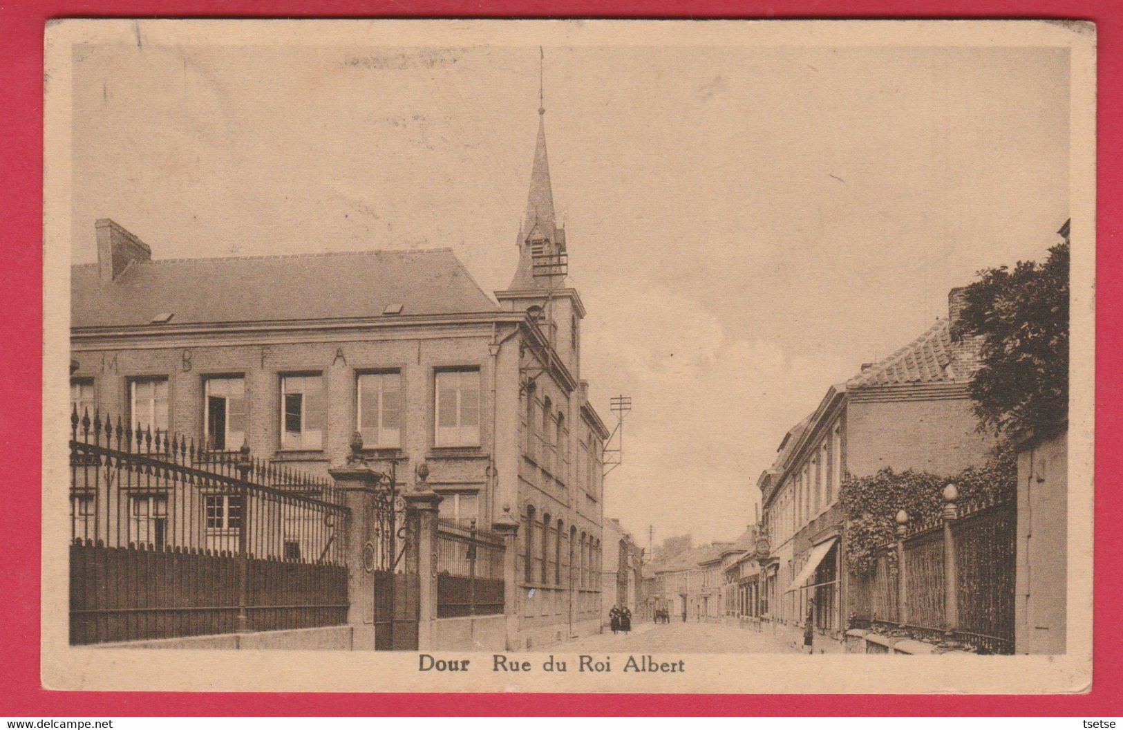 Dour - Rue Du Roi Albert ( Voir Verso ) - Dour