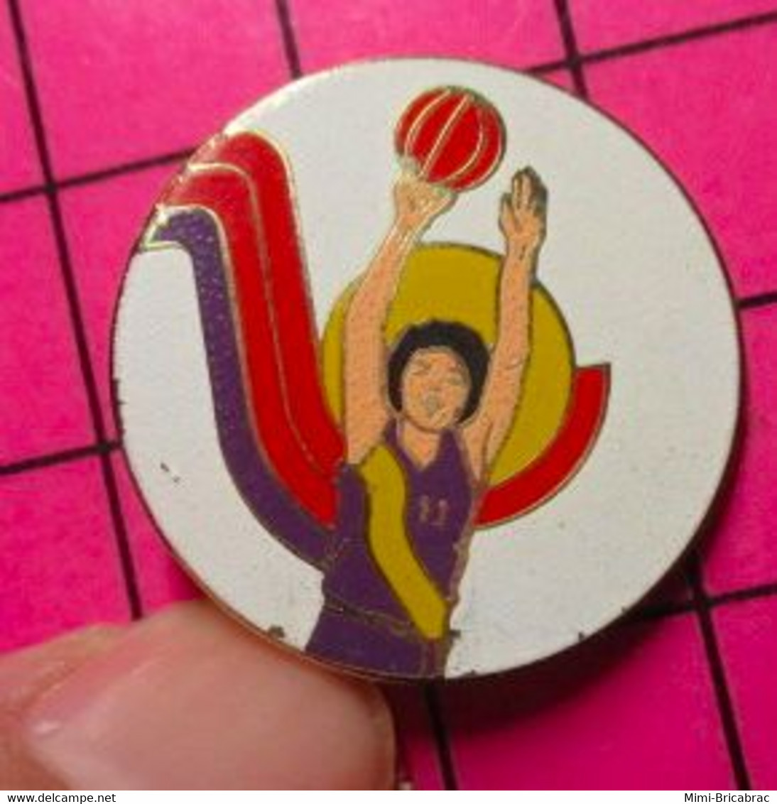 816c Pin's Pins / Beau Et Rare / THEME : SPORTS / BASKET BALL - Basketball