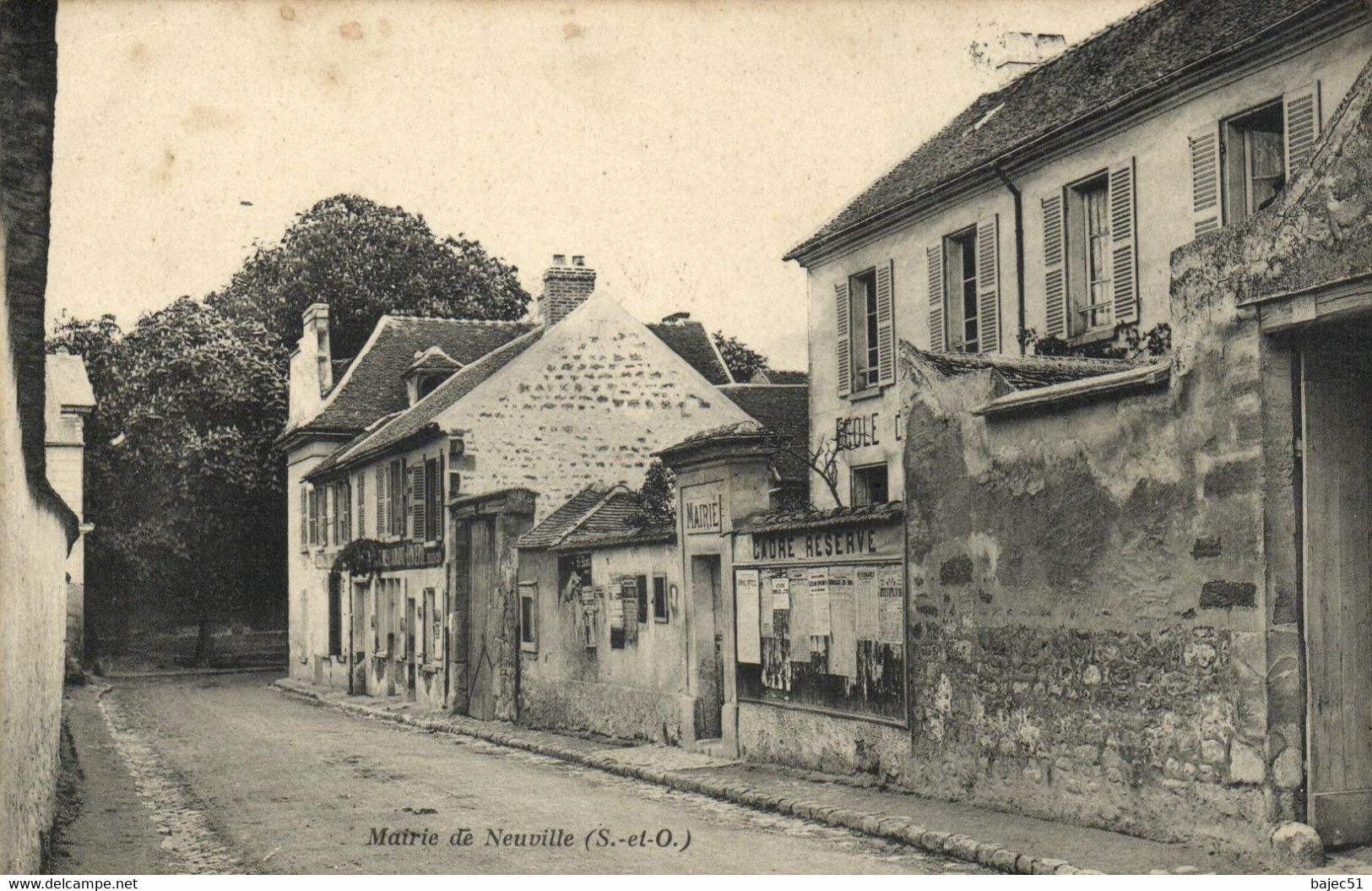 Mairie De Neuville - Neuville-sur-Oise