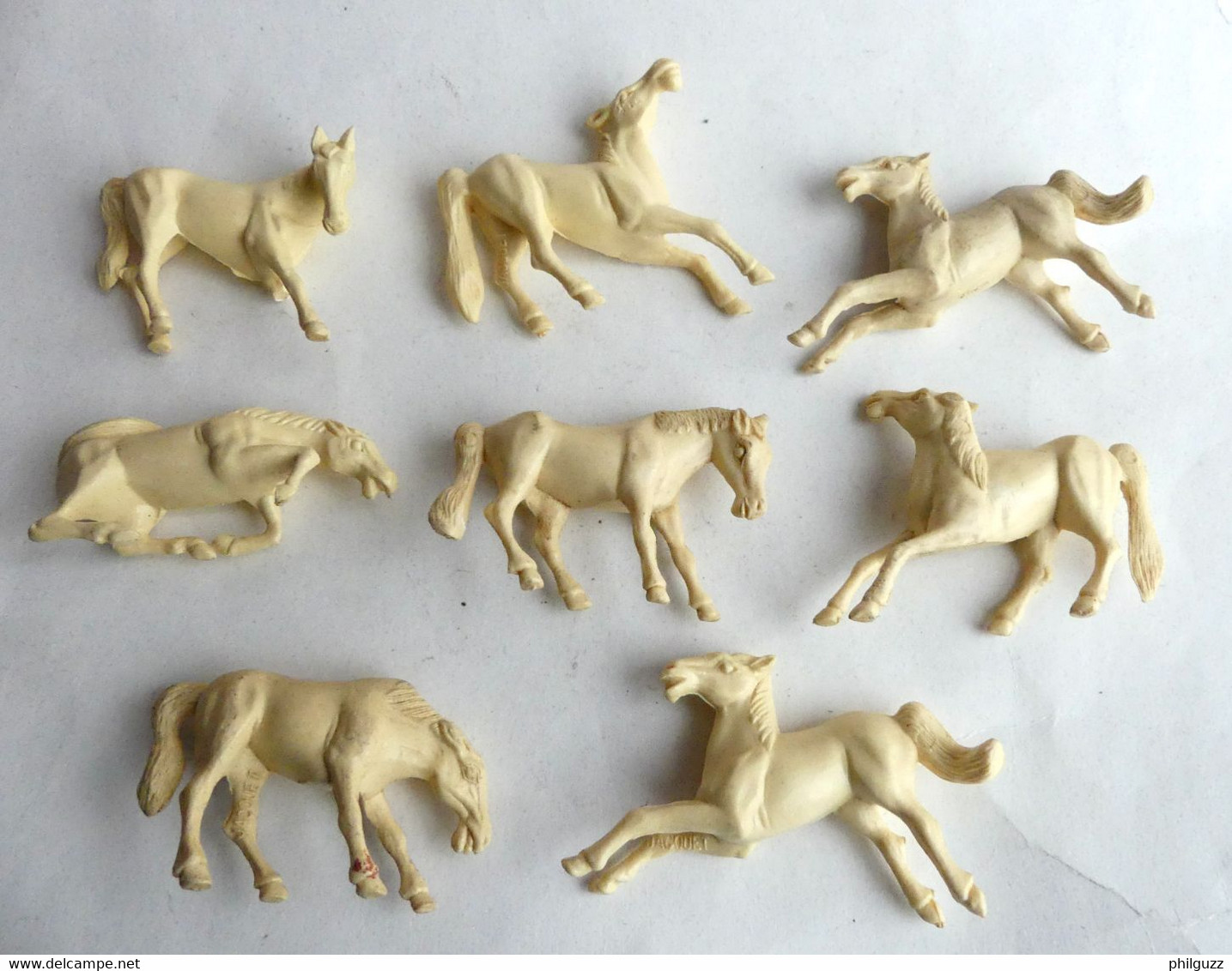 FIGURINES PUBLICITAIRES JACQUET CHEVAL LOT 8 CHEVAUX 1 Cassé Vers 1970 Figurine Publicitaire - Chevaux