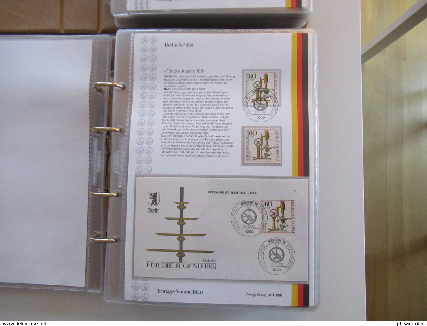 Berlin (West) 1981 - 1984 2 dicke Alben mit Ersttags Sammelblatt / 90 Erstags Sammelblätter sauber gesammelt aus dem Abo