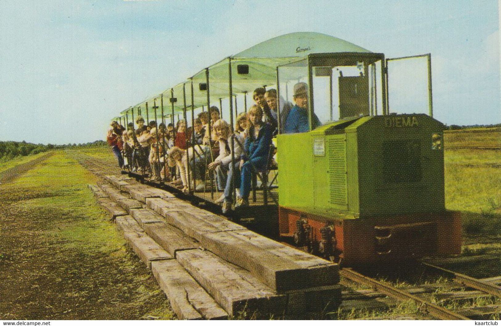 Barger Compascuum: Trein 'DIEMA' (Industriespoor), Trekschuit, 'De Stoppel Dansers' - Veenmuseumdorp 't Aole Compas' - Emmen