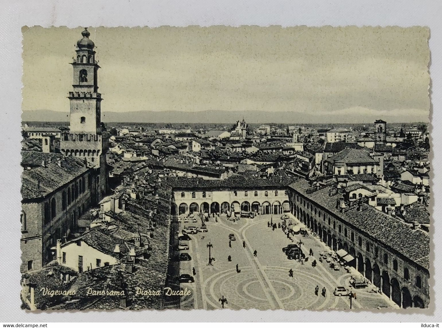 72936 Cartolina - Pavia - Vigevano - Panorama E Piazza Ducale - Vigevano