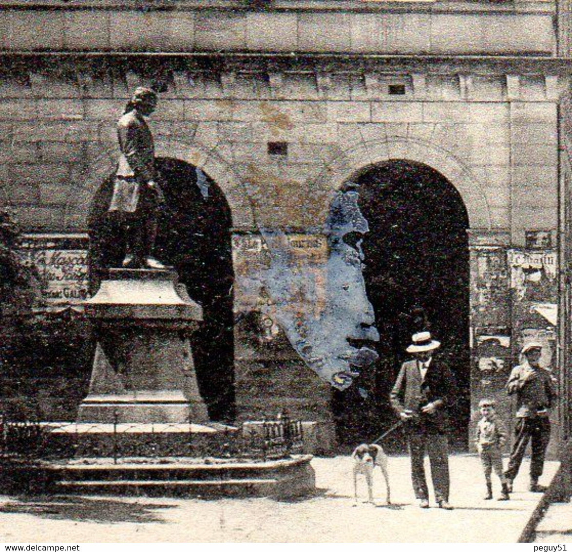 88. Fontenoy-le-Château. Hôtel De Ville, Statue Du Poète Nicolas Gilbert, Grande-Rue, Hôtel De La Poste. 1919 - Epinal