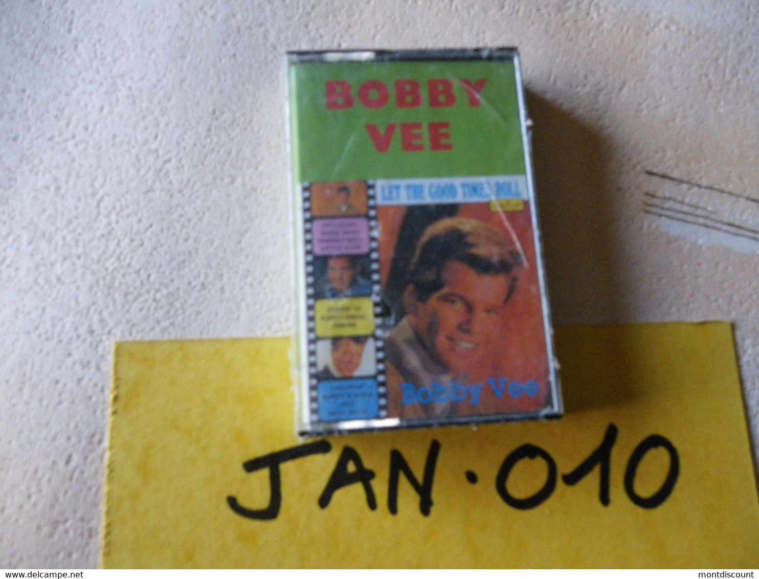 BOBBY VEE K7 AUDIO EMBALLE D'ORIGINE JAMAIS SERVIE... VOIR PHOTO... (JAN 010) - Cassettes Audio