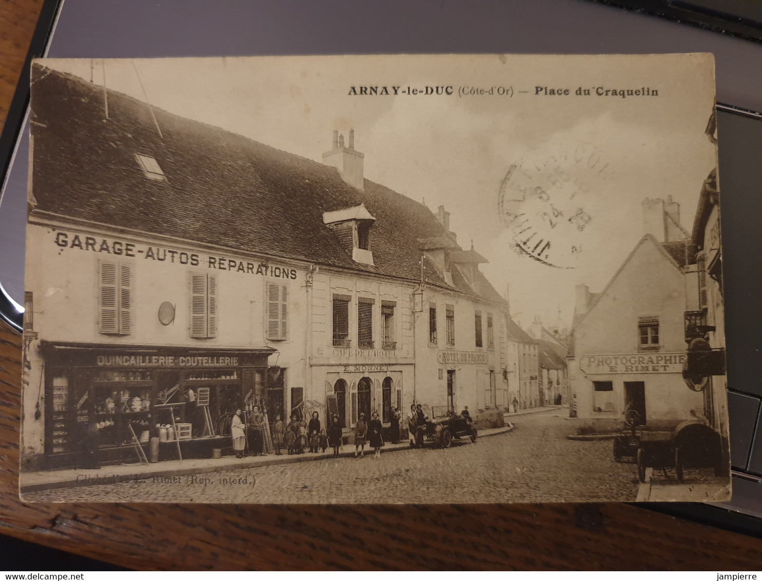 Arnay-le-Duc (Côte D'Or) - Place Du Craquelin - Arnay Le Duc