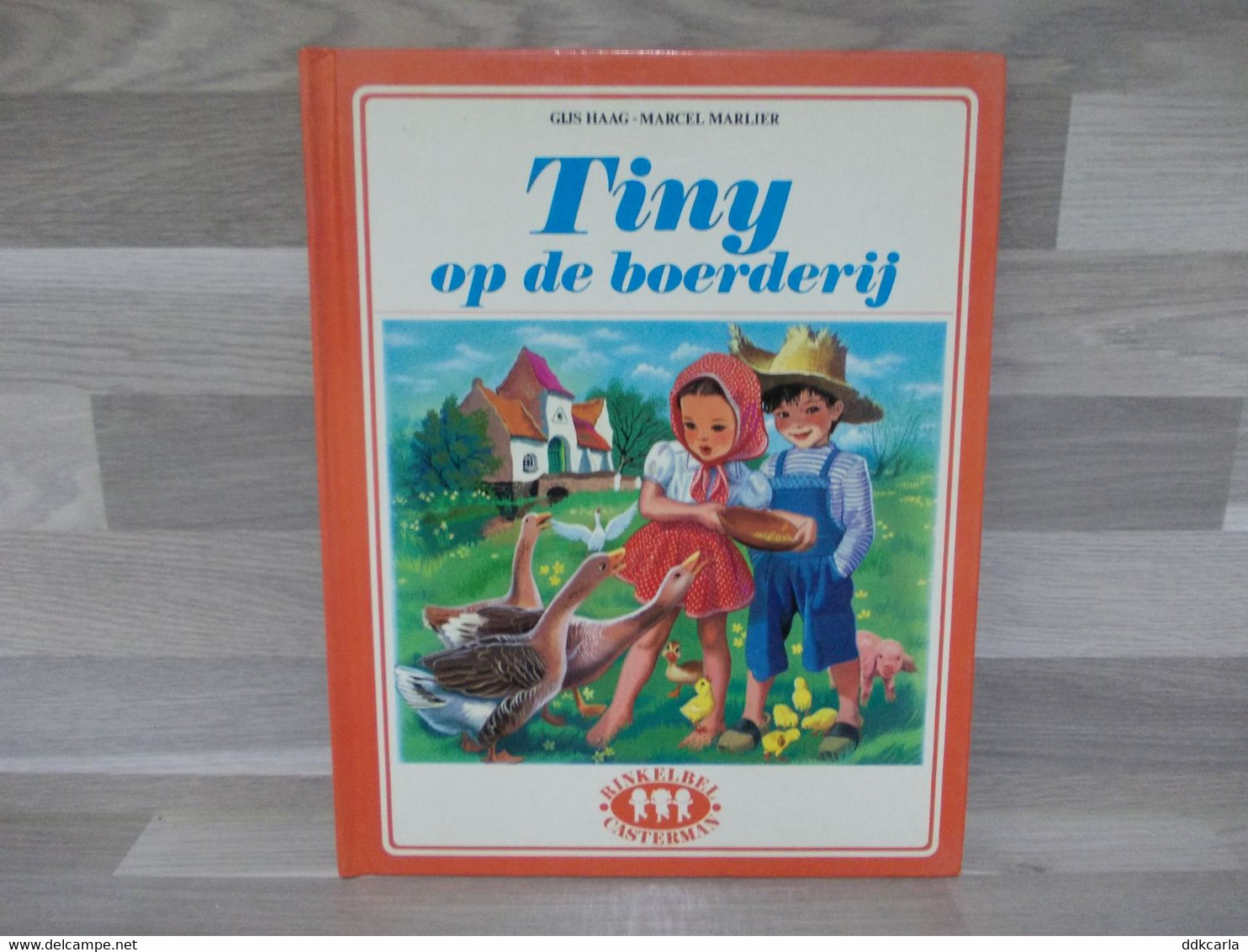 Boek - Kinderboek Tiny Op De Boerderij 1975 - Oud