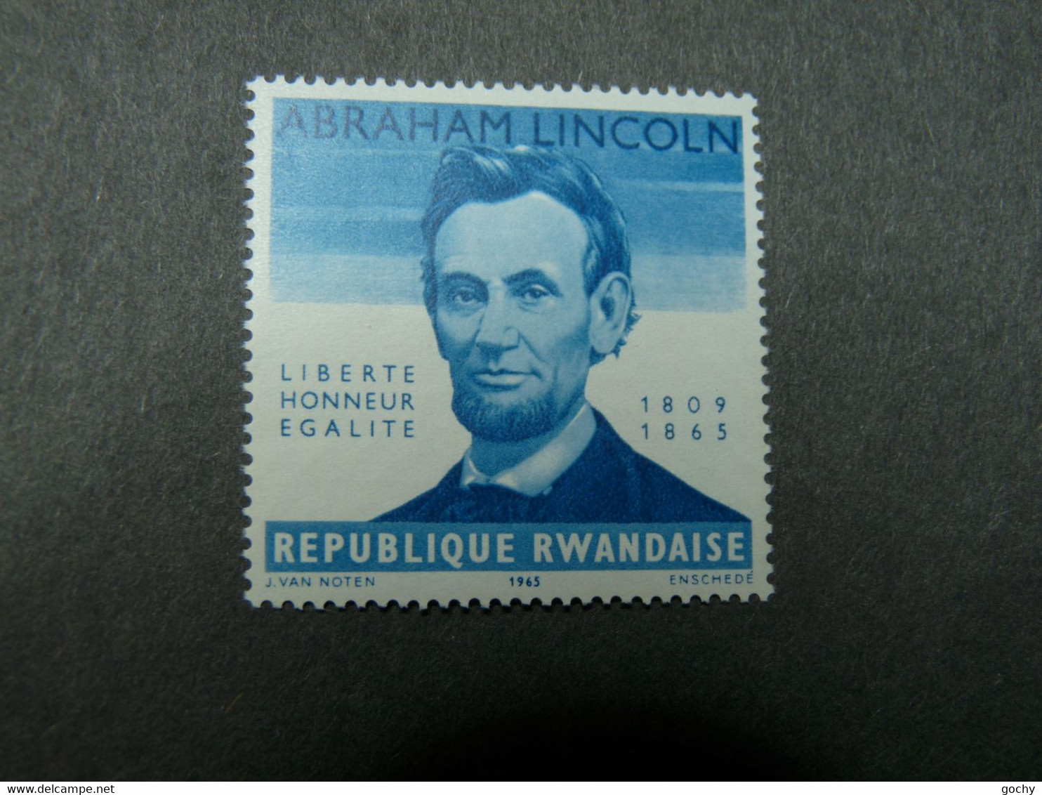 RWANDA : 1965 : N°95-v*  Sans Surcharge  Valeur  Cat.: 300€ - Nuovi