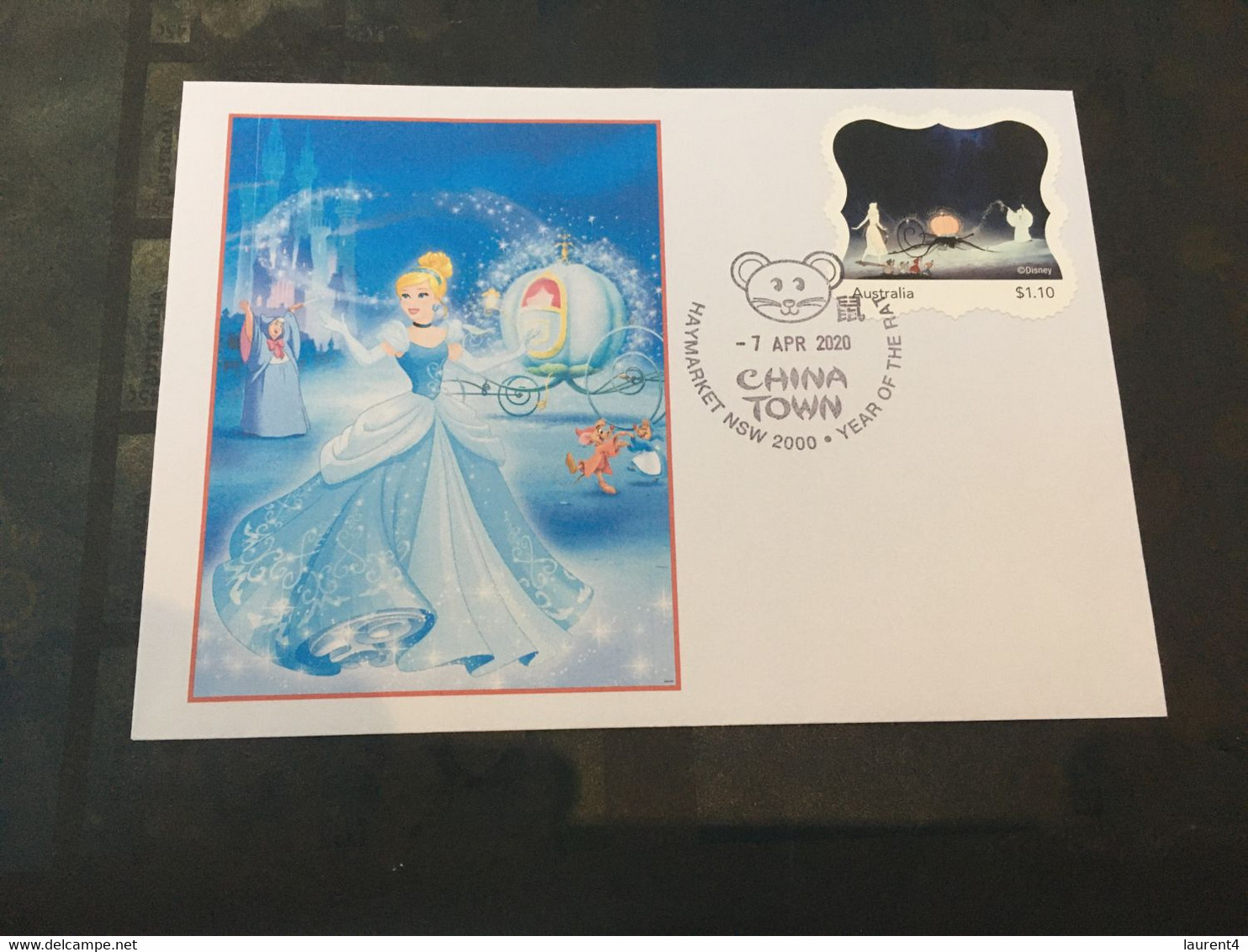 (Folder) (Large) Cinderella Presentation Pack  (with 1 Cover With Cinderella Stamp) - Presentation Packs