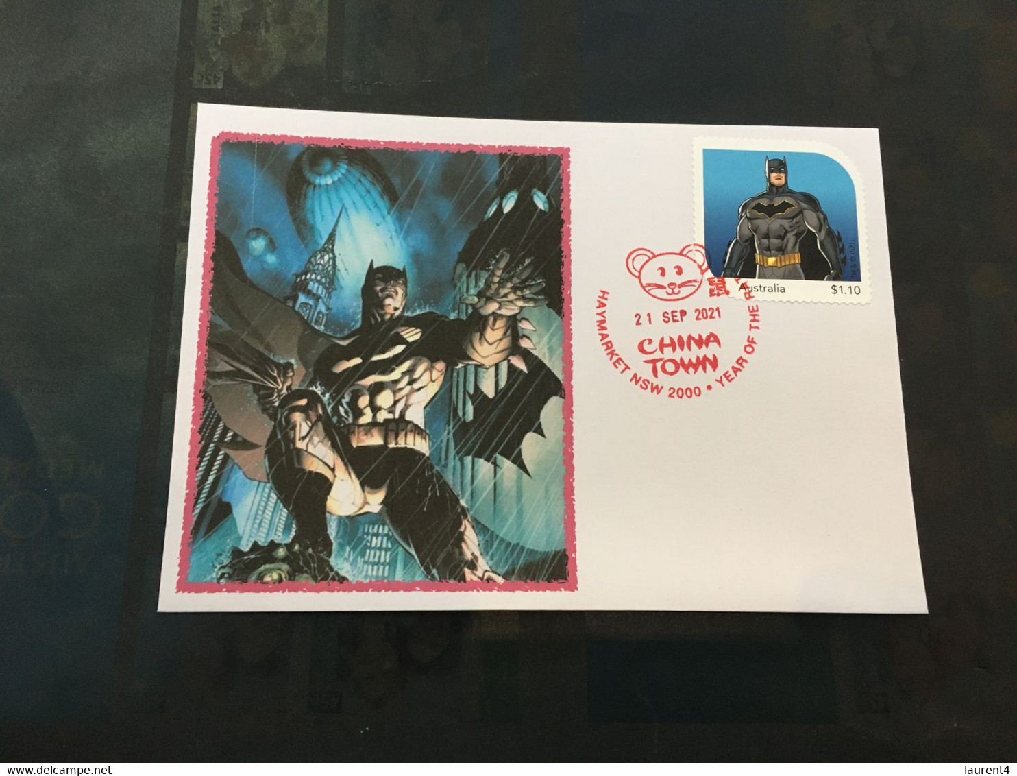 (Folder) (Large) Batman Presentation Pack  (with 1 Cover With Batman Stamp) - Presentation Packs