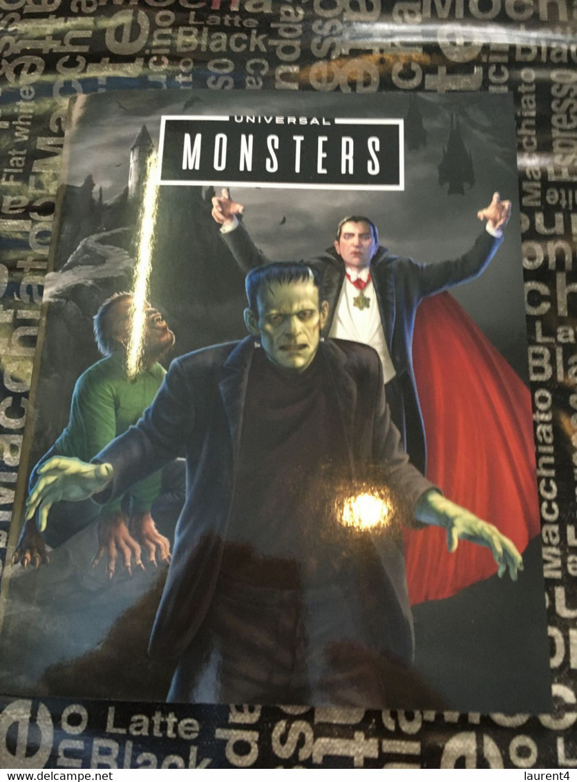 (Folder) (Large) Monster Presentation Pack  (with 1 Cover With Frankenstein Stamp) Dracula - Presentation Packs