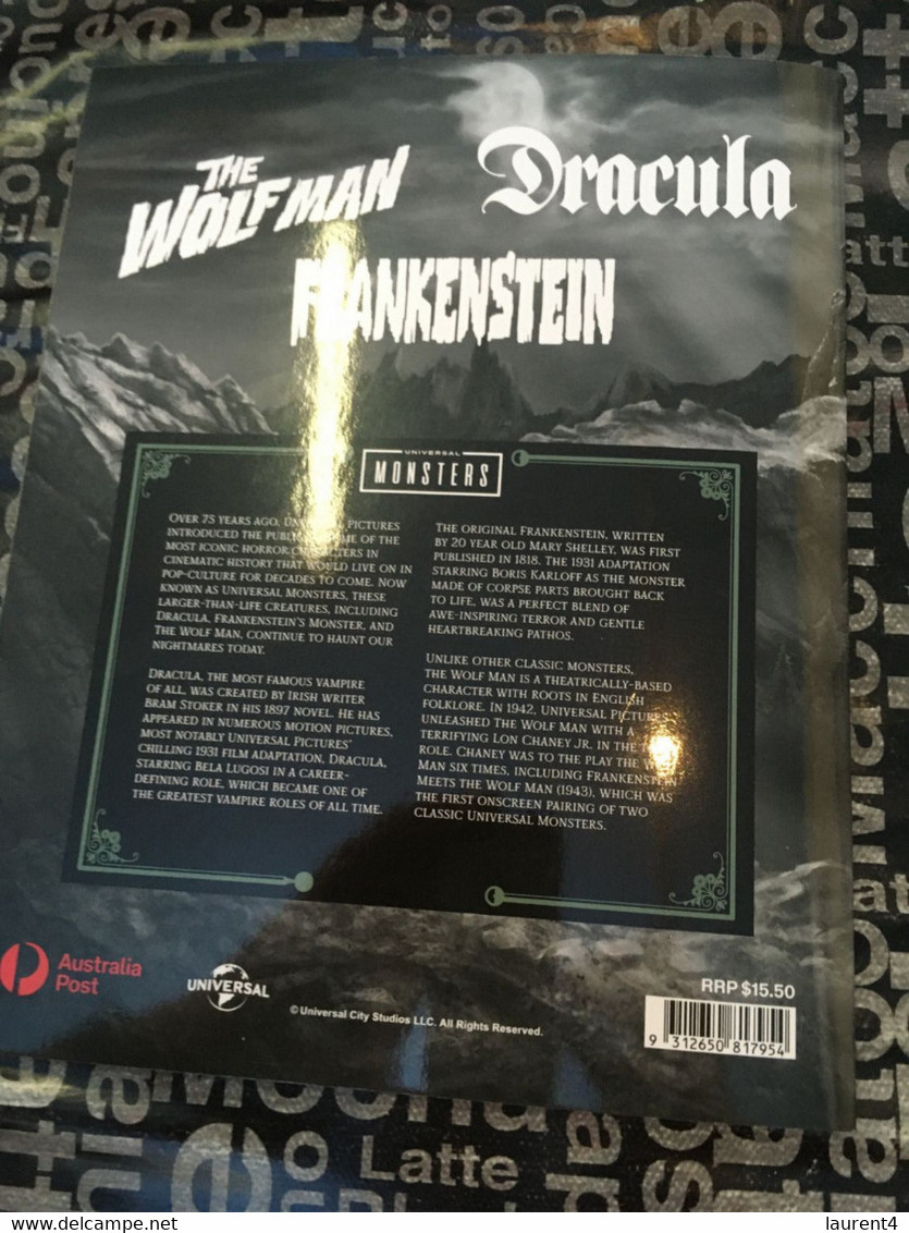 (Folder) (Large) Monster Presentation Pack  (with 1 Cover With Frankenstein Stamp) Dracula - Presentation Packs