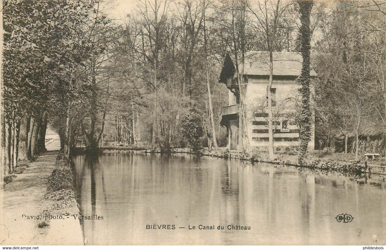 ESSONNE  BIEVRES  Le Canal Du Chateau - Bievres