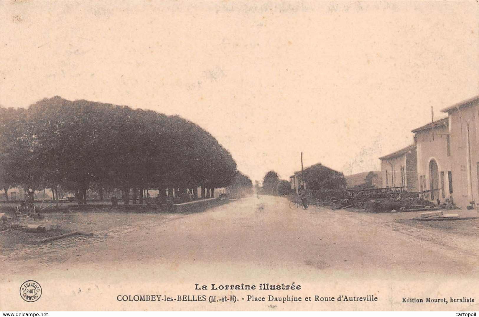 54 - Colombey-les-Belles - Place Dauphine - Route D'Autreville - Matériel Agricole - Colombey Les Belles