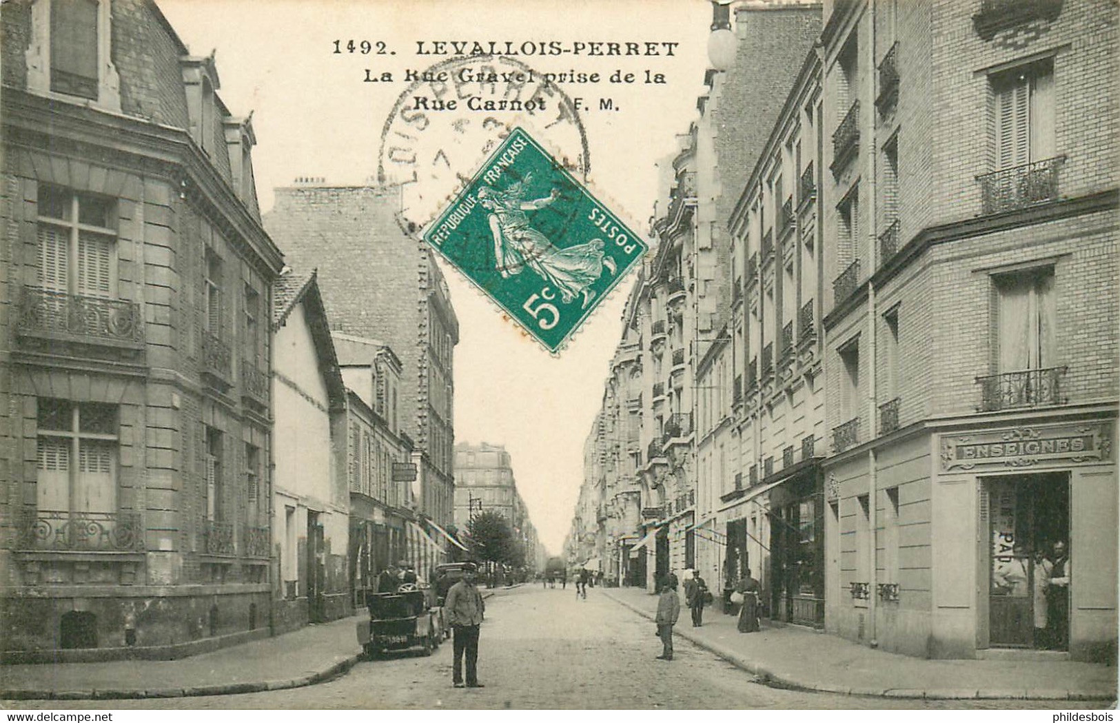 HAUTS DE SEINE  LEVALLOIS PERRET La Rue Gravel - Levallois Perret