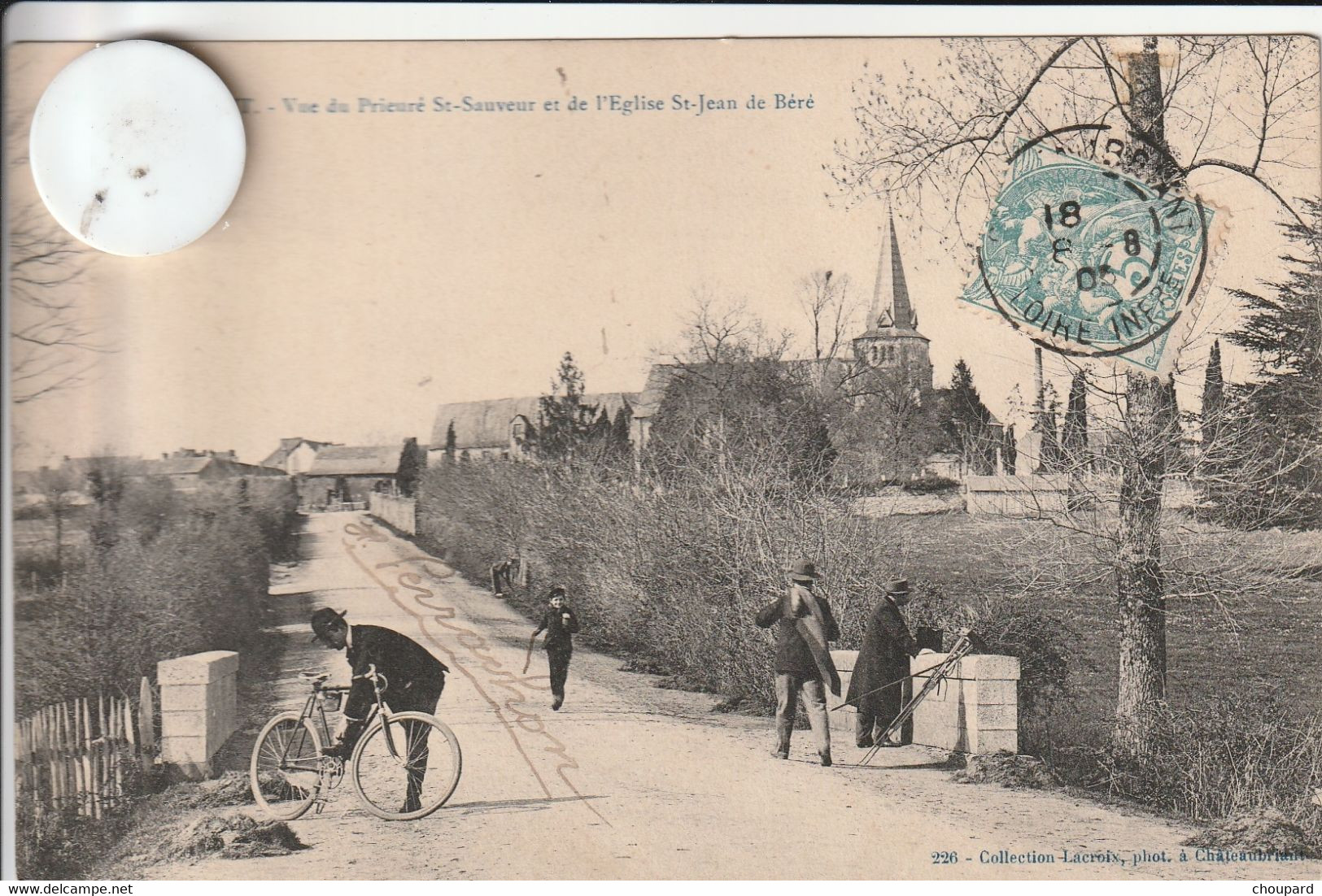 44 -Très Belle Carte Postale Ancienne De CHATEAUBRIANT Vue Du Prieuré St Sauveur Et De L'Eglise St Jean De Béré - Châteaubriant