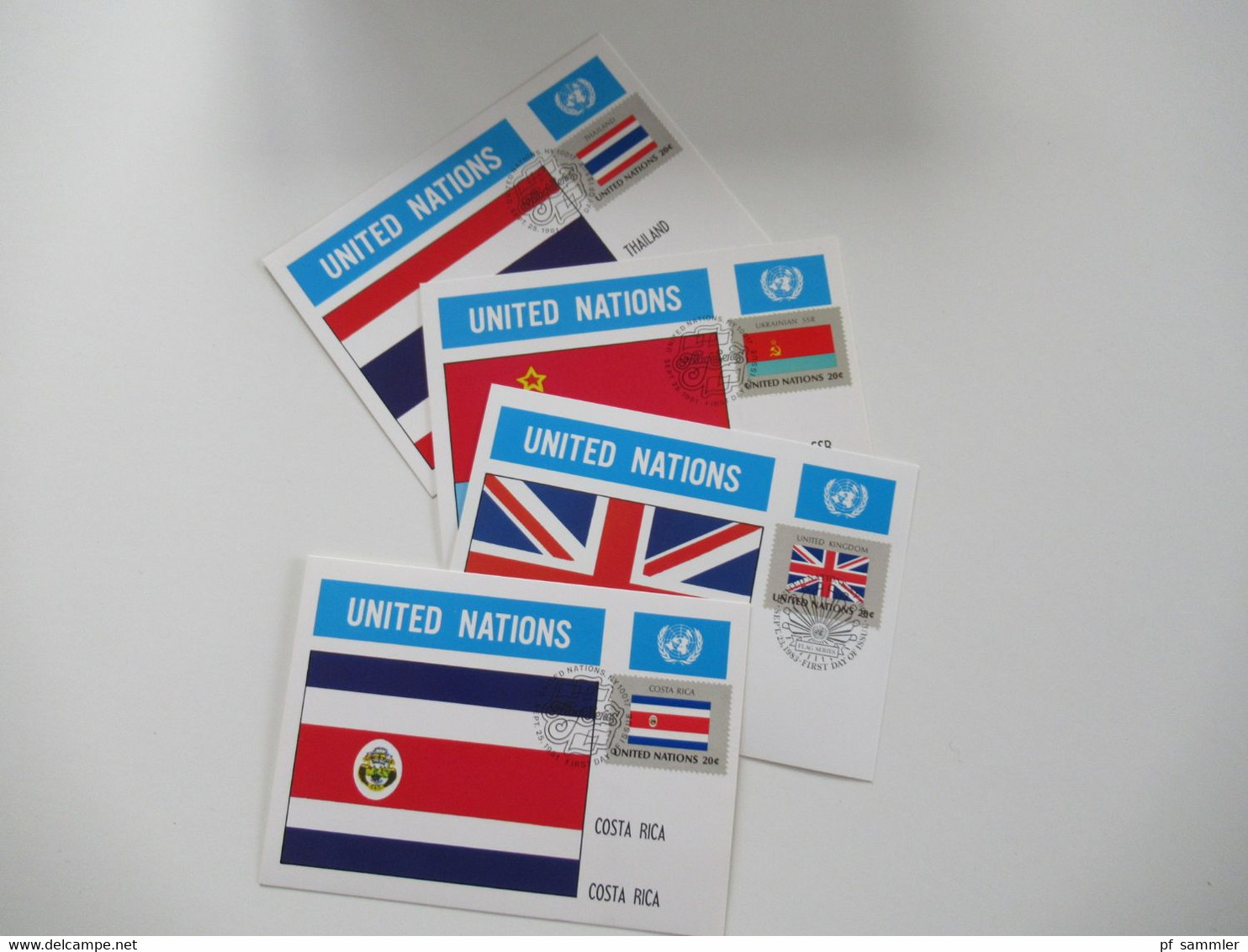 UN / UNO New York 1956 - 1984 Belege / FDC / Maximumkarten (MK) / Sonderbelege Insgesamt 196 Stück! In 2 Briefalben - Collections (en Albums)