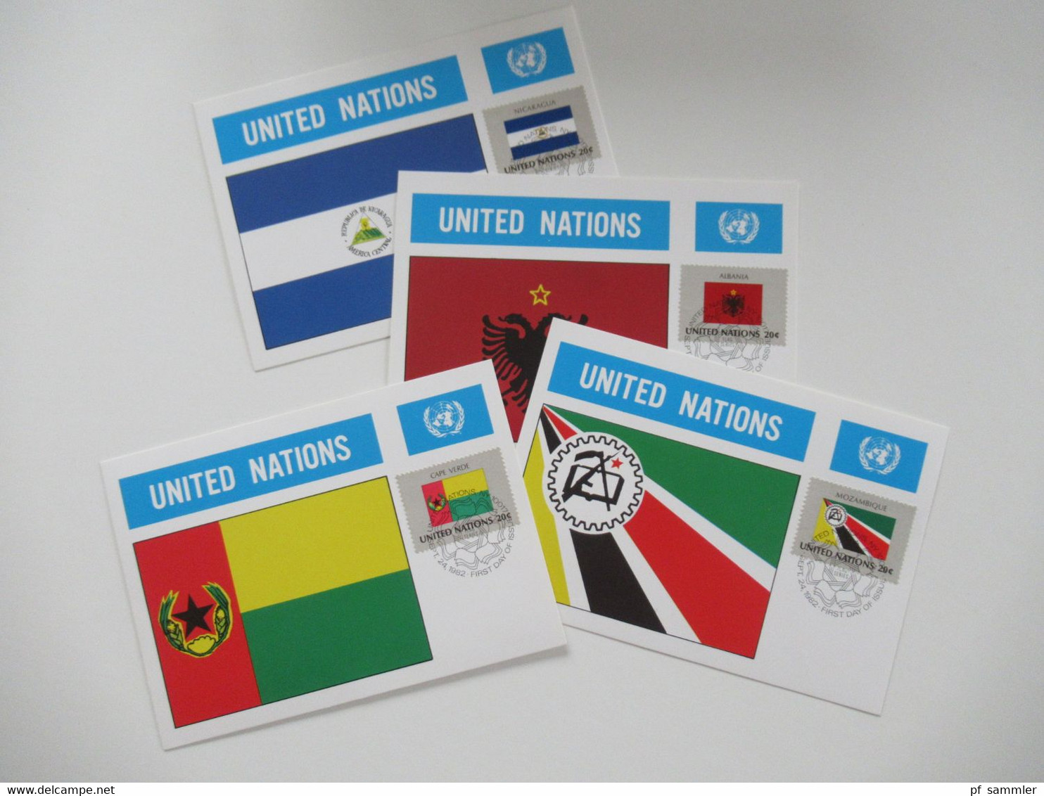 UN / UNO New York 1956 - 1984 Belege / FDC / Maximumkarten (MK) / Sonderbelege insgesamt 196 Stück! in 2 Briefalben