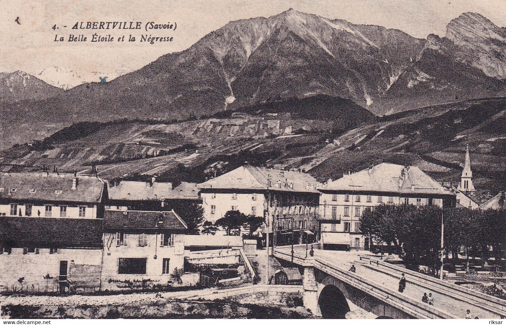 ALBERTVILLE - Albertville