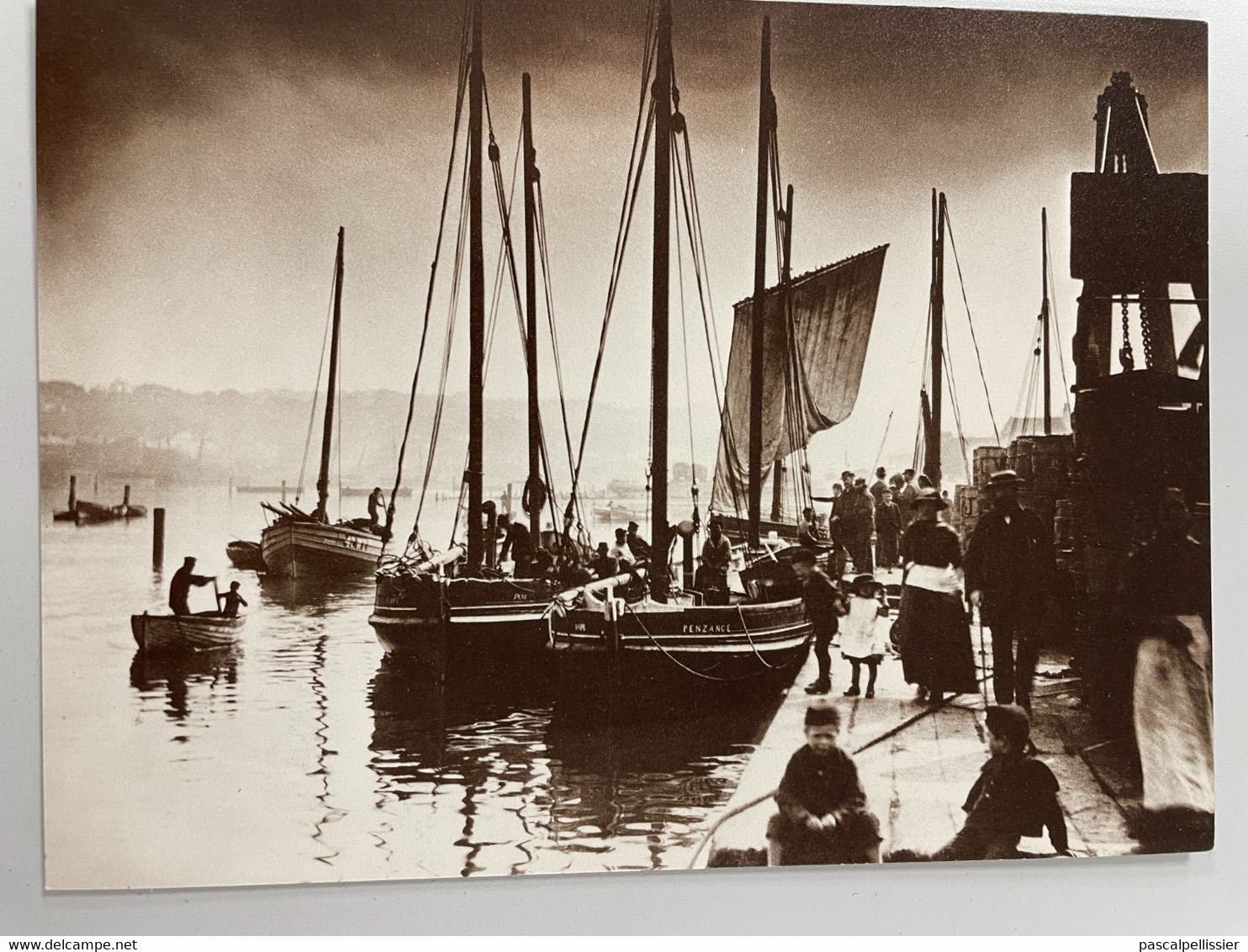 17-14C - CORNISH BOATS At WHITBY- 1980 - ENGLAND - Whitby