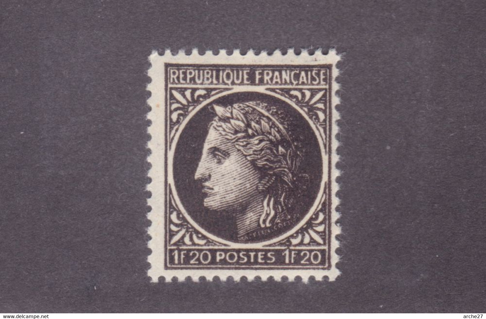 TIMBRE FRANCE N° 677 NEUF ** - Unused Stamps