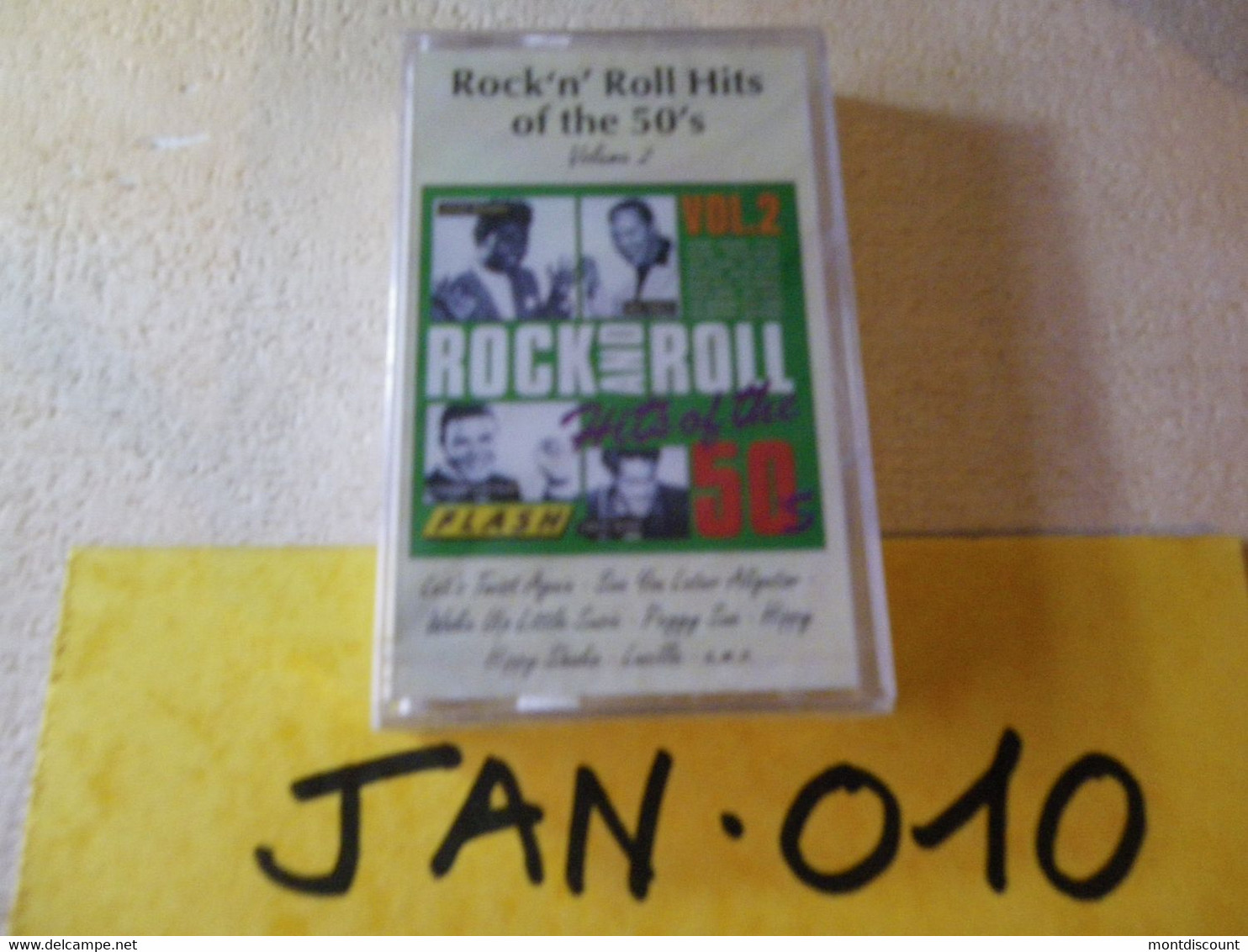 COMPILATION ROCK'N'ROLL K7 AUDIO EMBALLE D'ORIGINE JAMAIS SERVIE... VOIR PHOTO... (JAN 010) - Cassettes Audio
