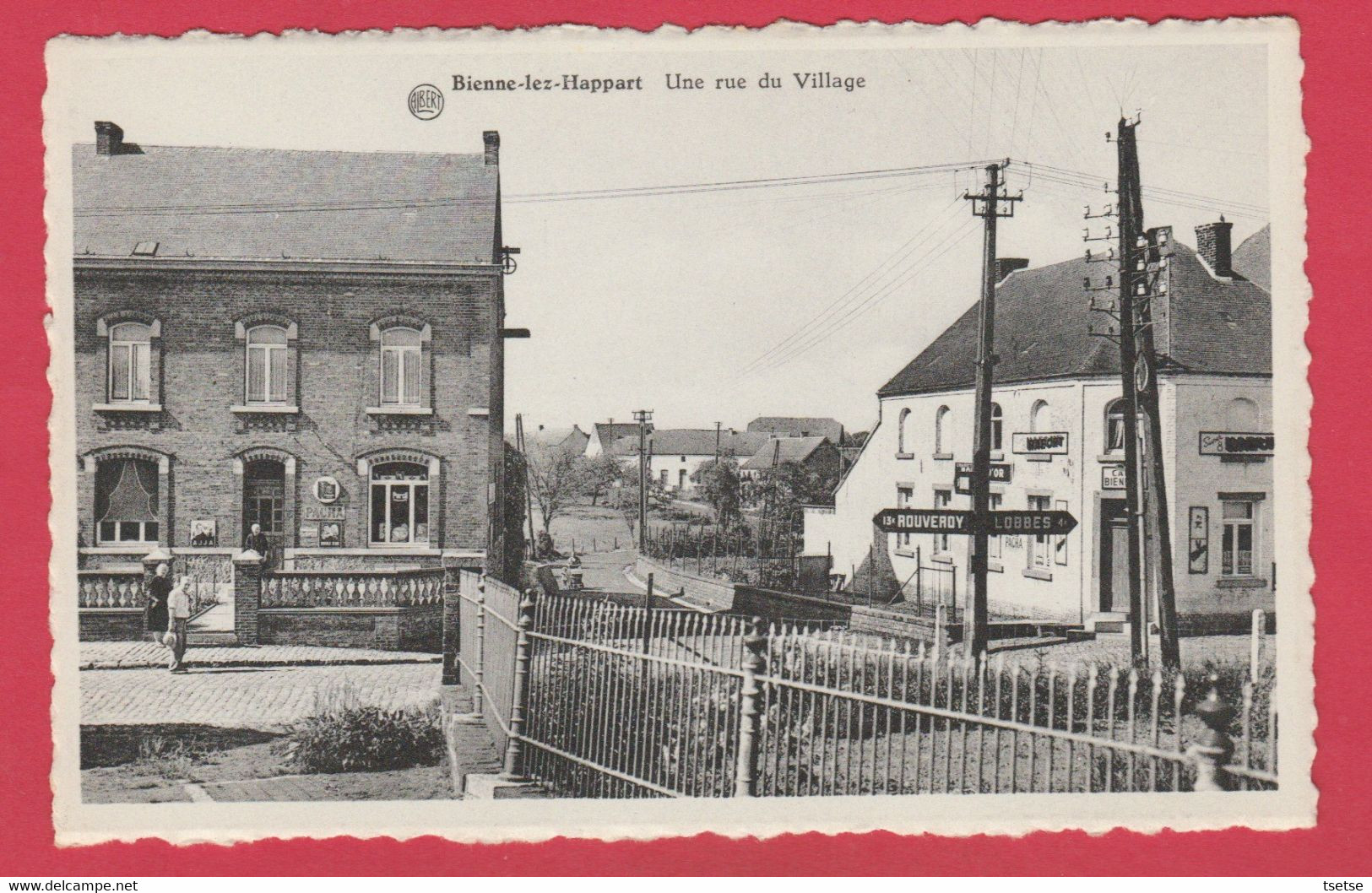 Bienne-lez-Happart - Une Rue Du Village .. Café ... Bières Haecht  ( Voir Verso ) - Lobbes