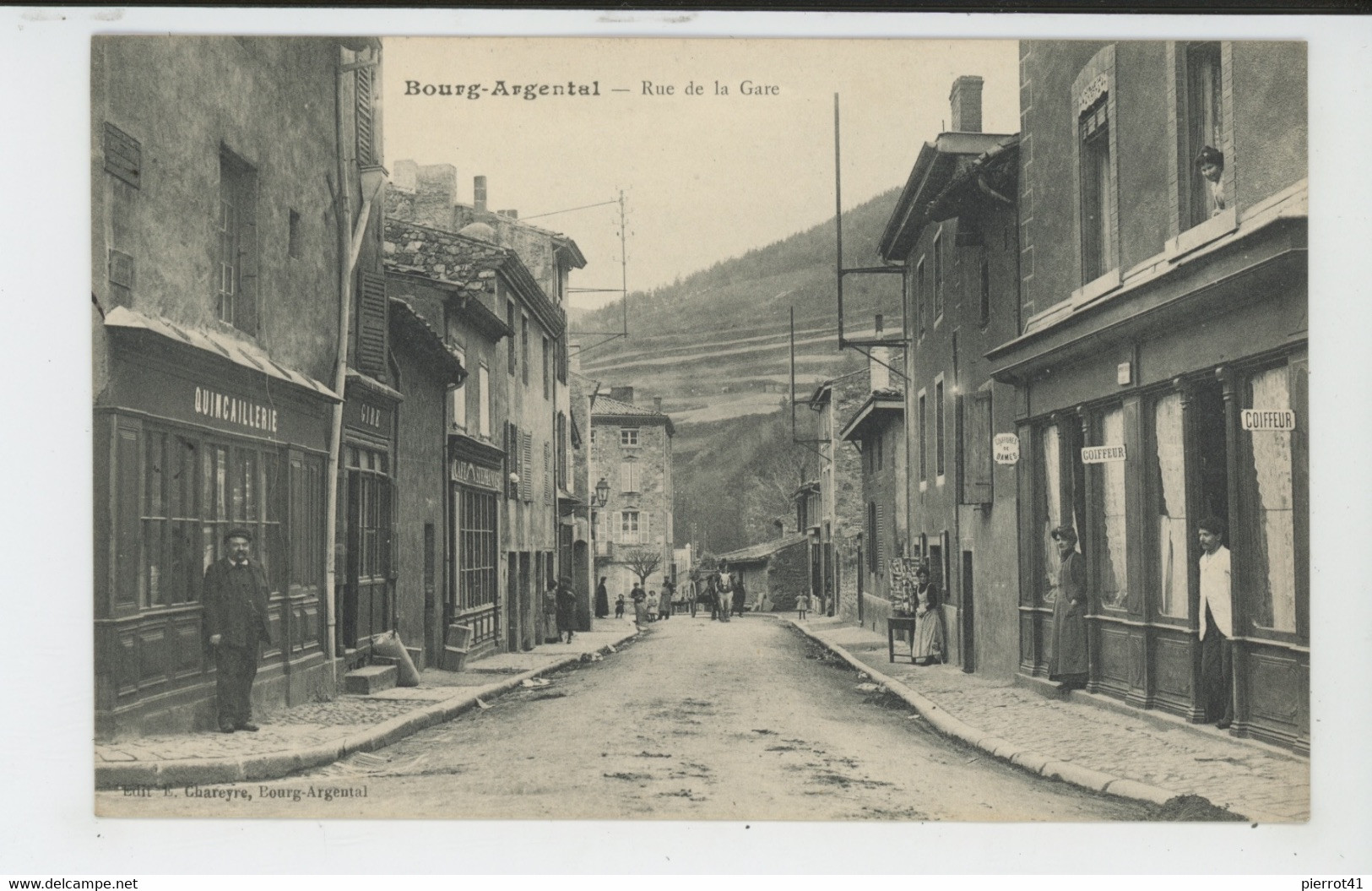 BOURG ARGENTAL - Rue De La Gare - Bourg Argental