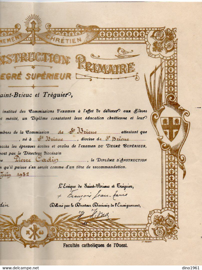 VP18.988 - SAINT - BRIEUC 1932 - Enseignement Chrétien - Diplôme D'Instruction Primaire - Elève Pierre CADIN - Diploma's En Schoolrapporten