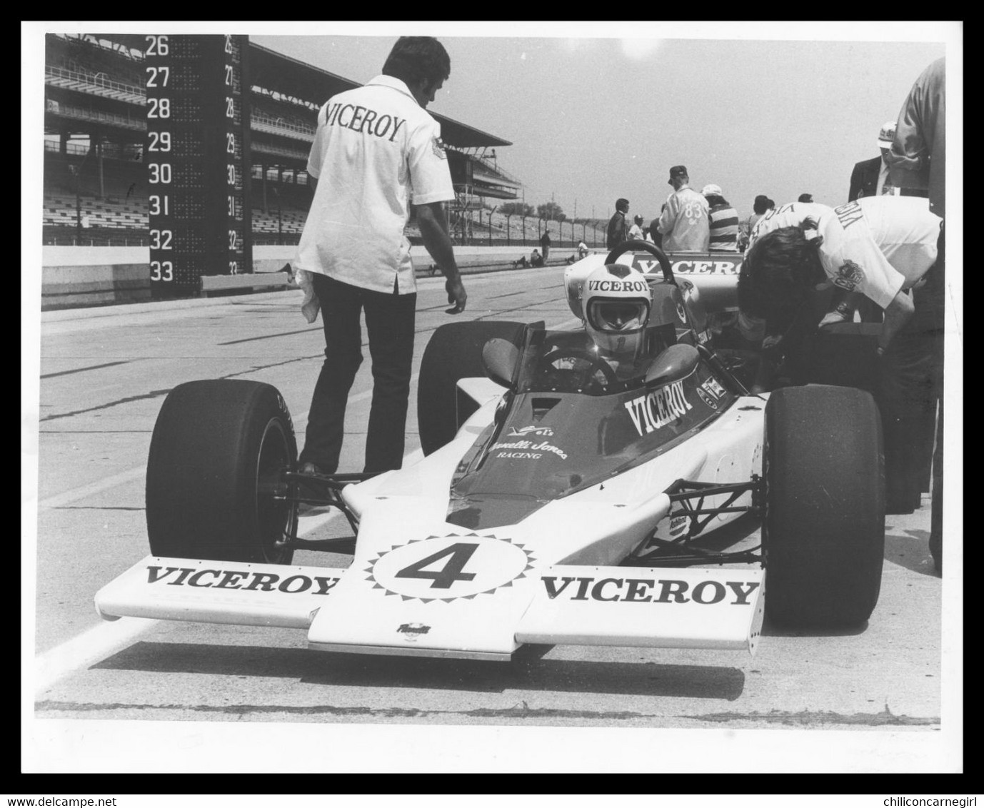 Photo Presse - F1 - Formule 1 - VICEROY - PARNELLI Cosworth V8 - INDIANAPOLIS - Course Circuit - 25,5 X 20,4 Cm Environ - Automobile - F1