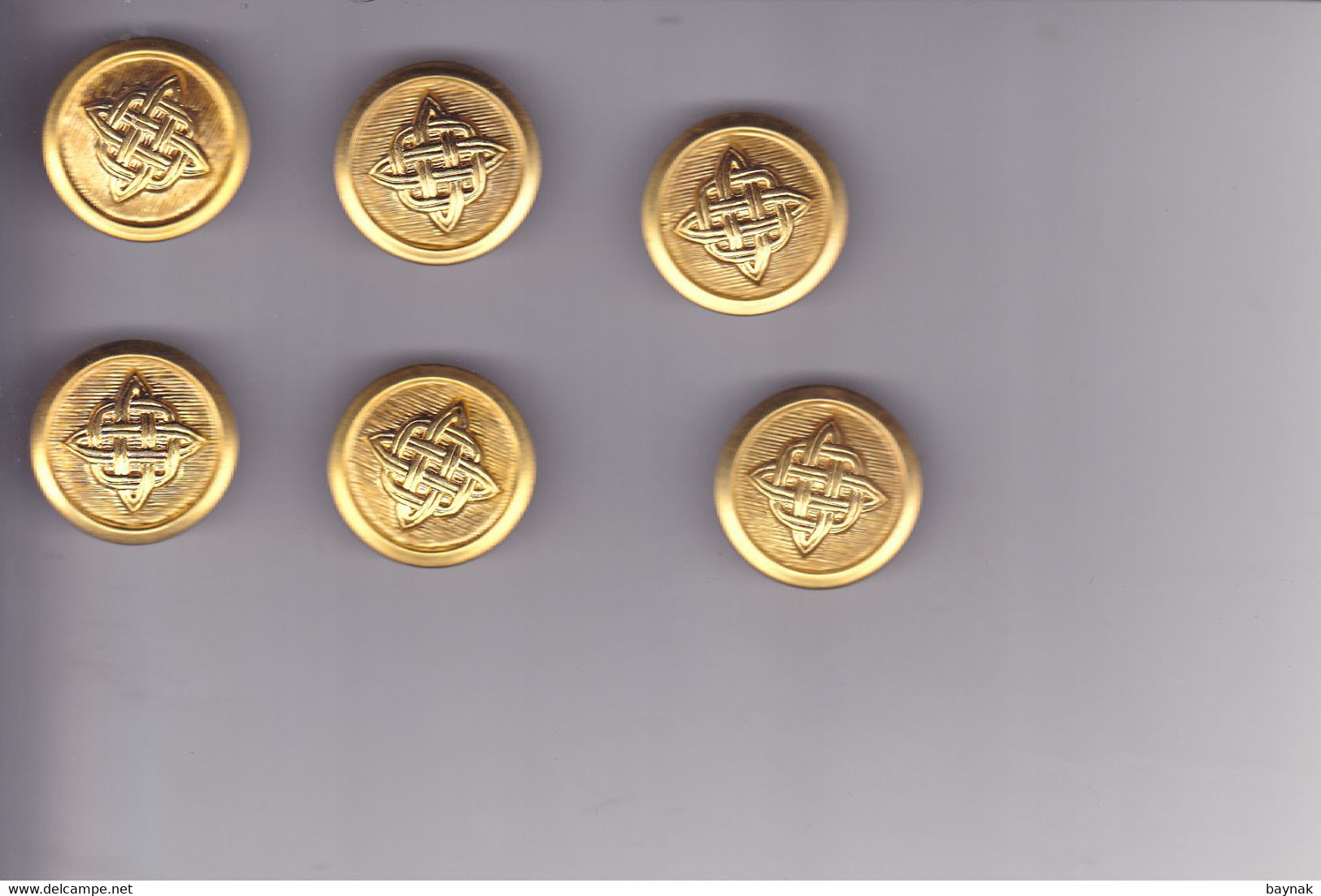 CROATIA ARMY  --   CRO ARMY  --   LOT  6 X BUTTON    --   GROSSE - Boutons