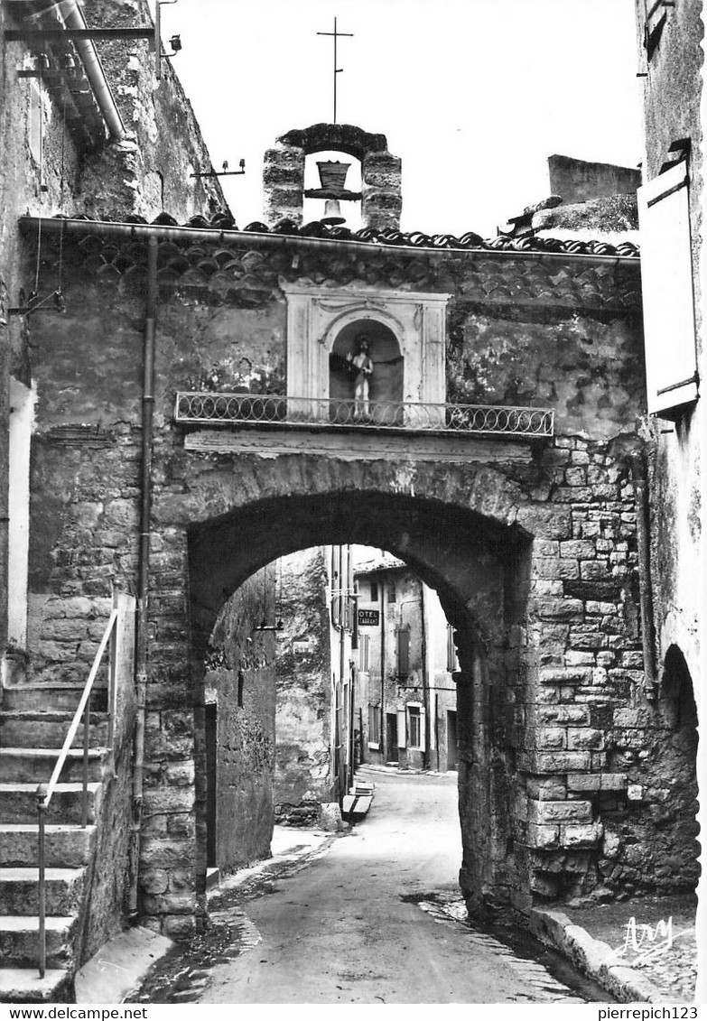 83 - Rians - Anciens Remparts - Porte Saint Jean - Rians