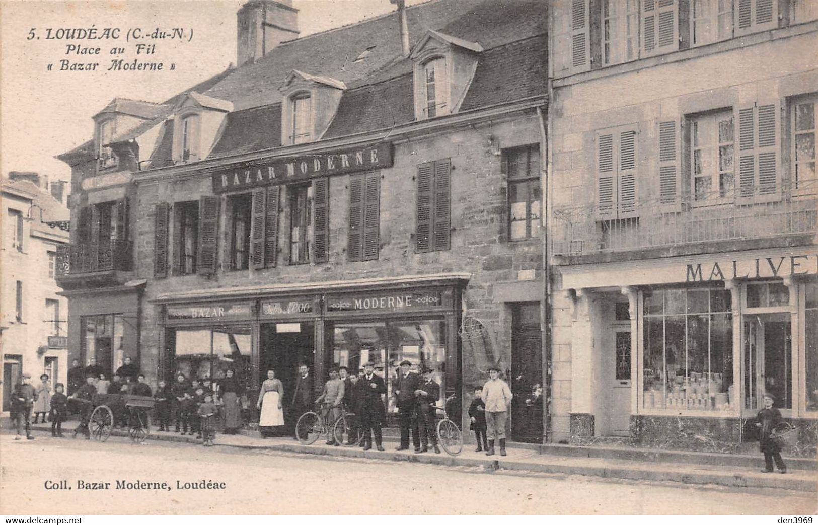 LOUDEAC - Place Au Fil - Bazar Moderne - Loudéac