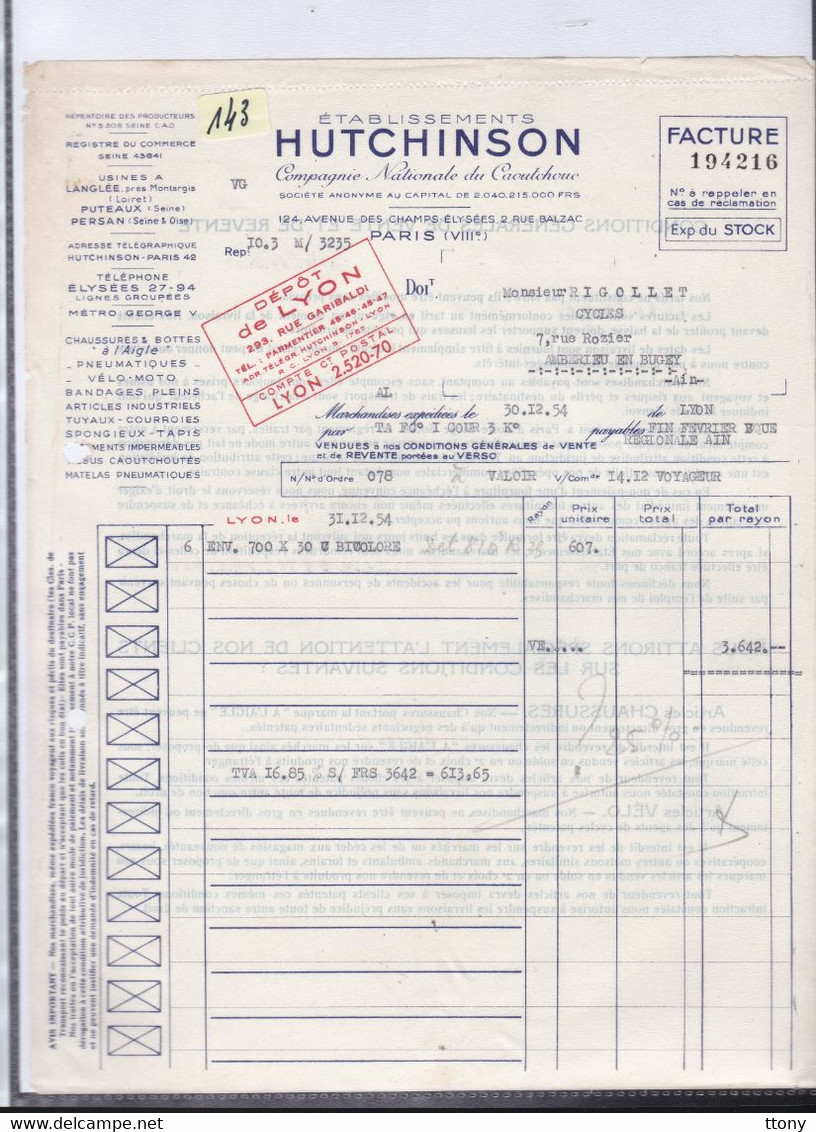 un lot de 55 factures toutes différents   différents thèmes  de facture  et années