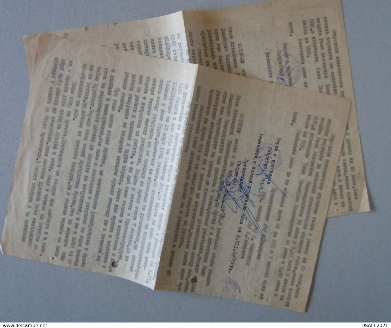 Bulgaria Bulgarian 1976 Court Divorce 2 Doc. With Many Fiscal Revenue Stamps Revenues (m60) - Cartas & Documentos