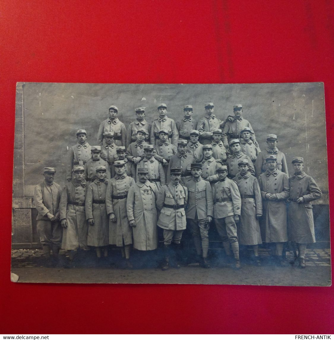 CARTE PHOTO LIEU A IDENTIFIER SOLDATS OFFICIERS 150 EME REGIMENTS - Regiments