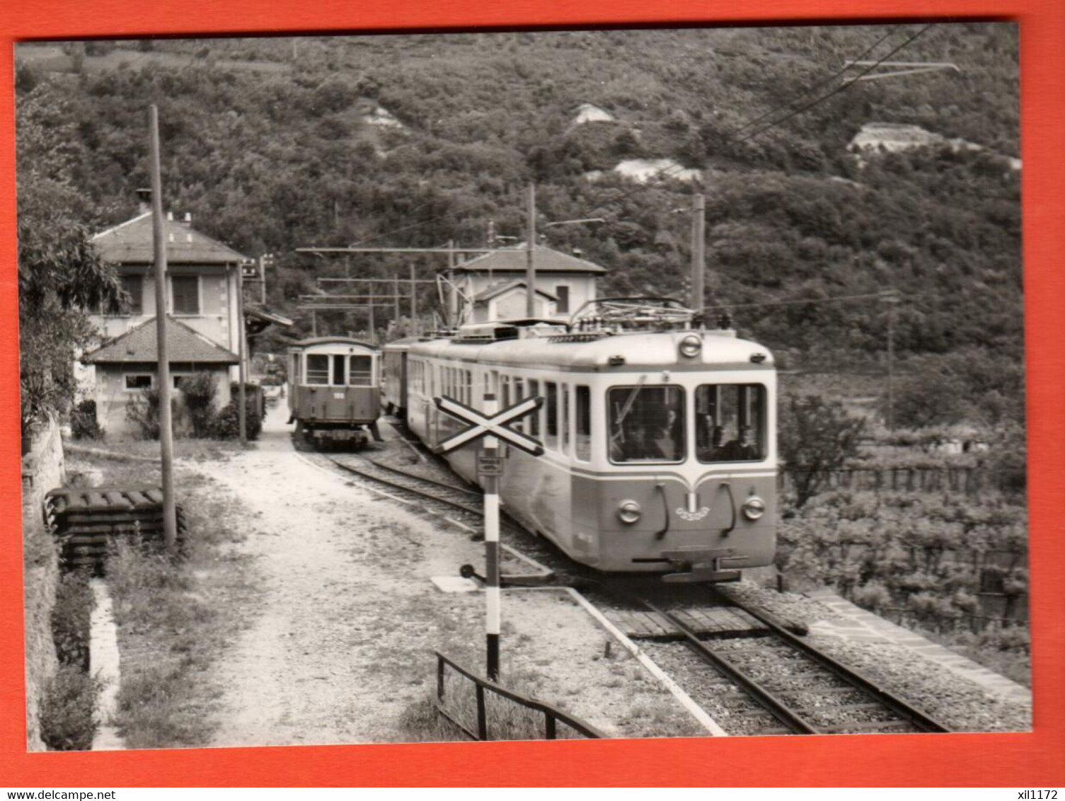 ZNE-05  Croisement De Trains à Intragna  Mai 1961. Foto Todt Non Circulé Grand Format - Intragna
