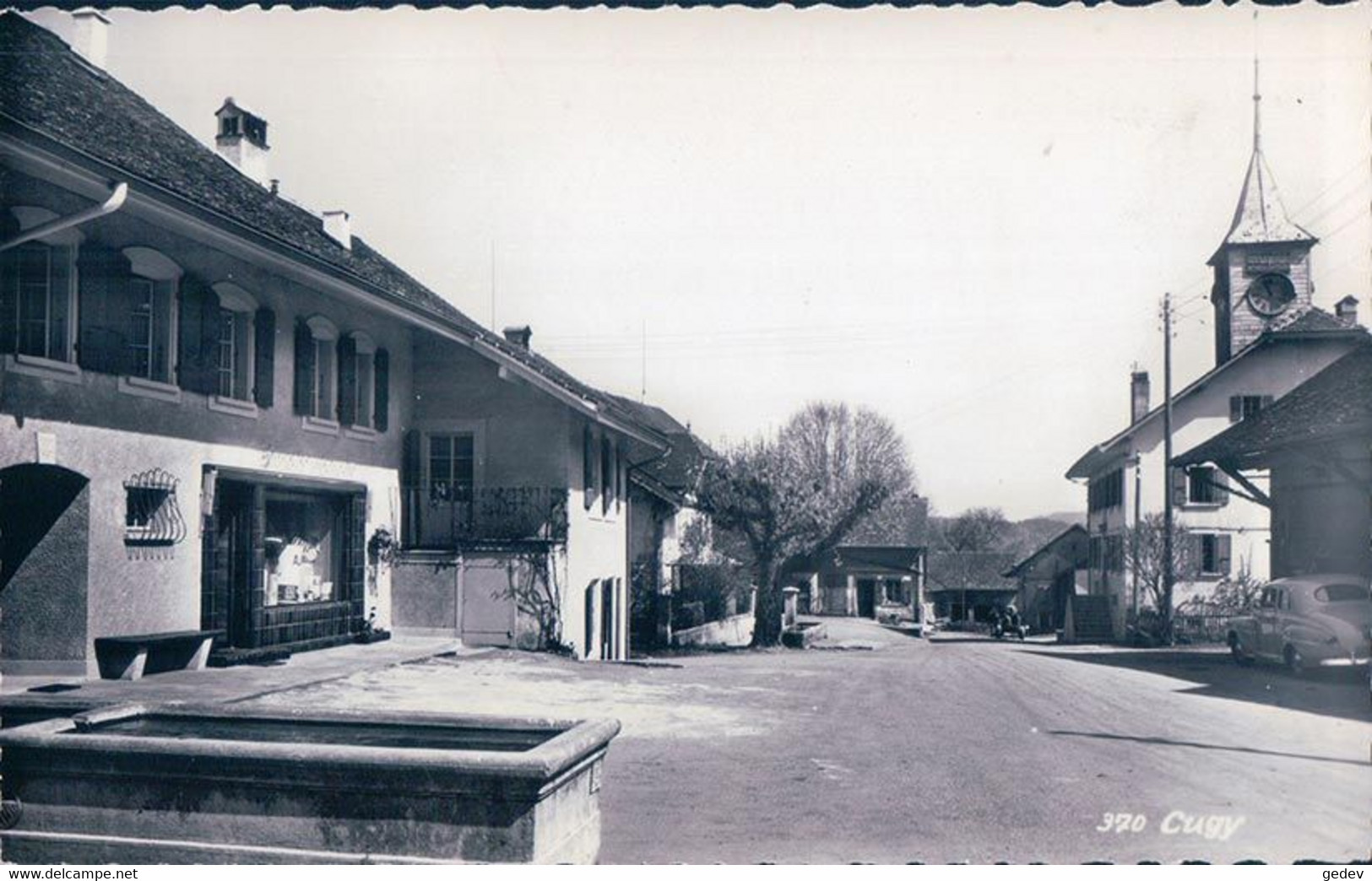 Cugy VD, Place, Fontaine Et Collège (370) - Cugy