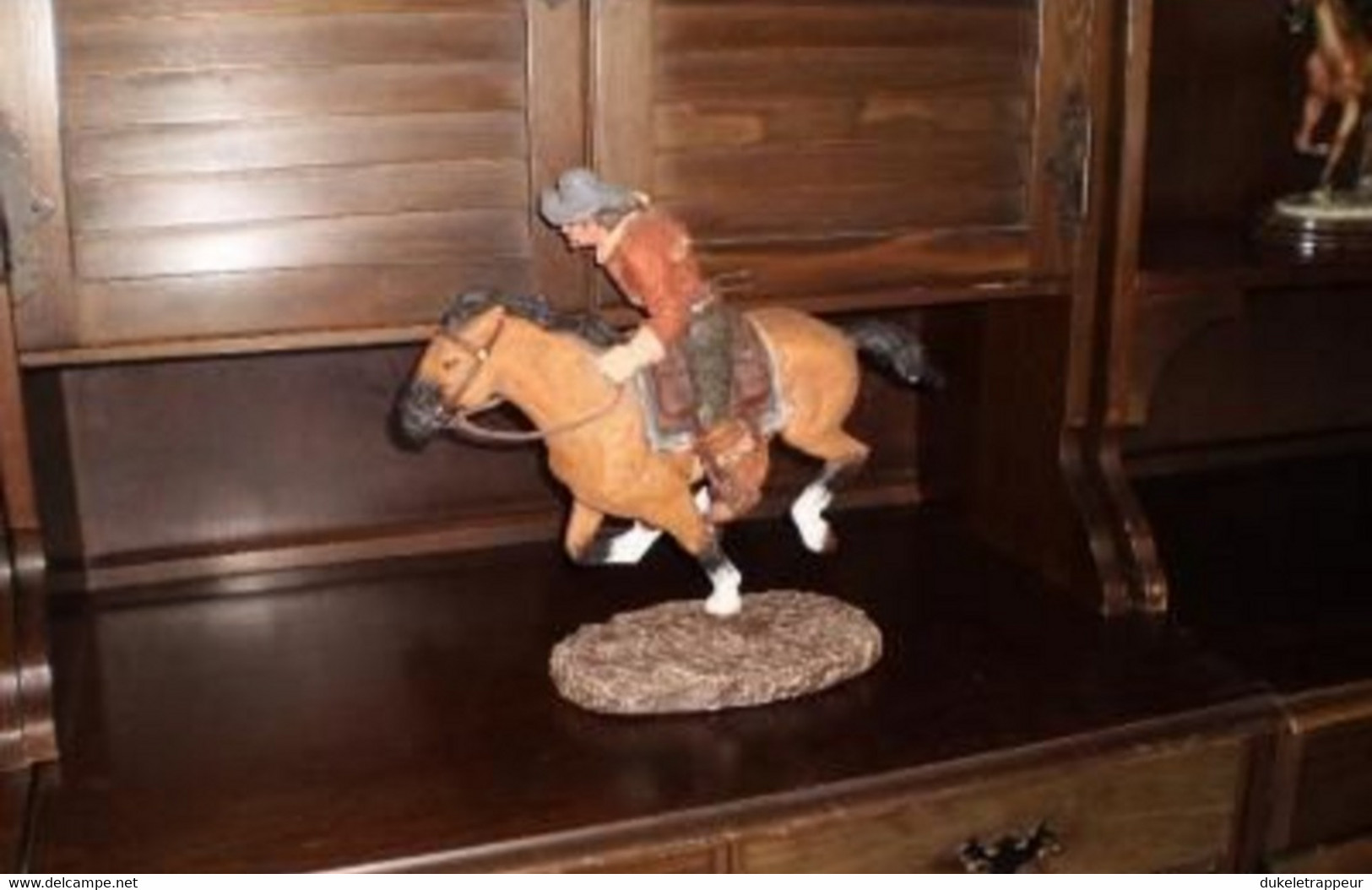 Statuette "Daniel MONFORT" Collection !!! PONY EXPRESS / WINCHESTER  ! - Autres & Non Classés