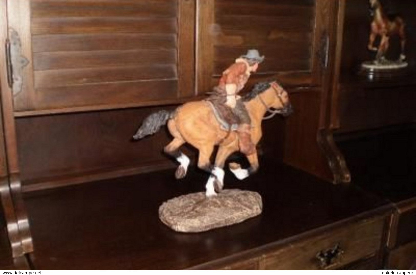 Statuette "Daniel MONFORT" Collection !!! PONY EXPRESS / WINCHESTER  !
