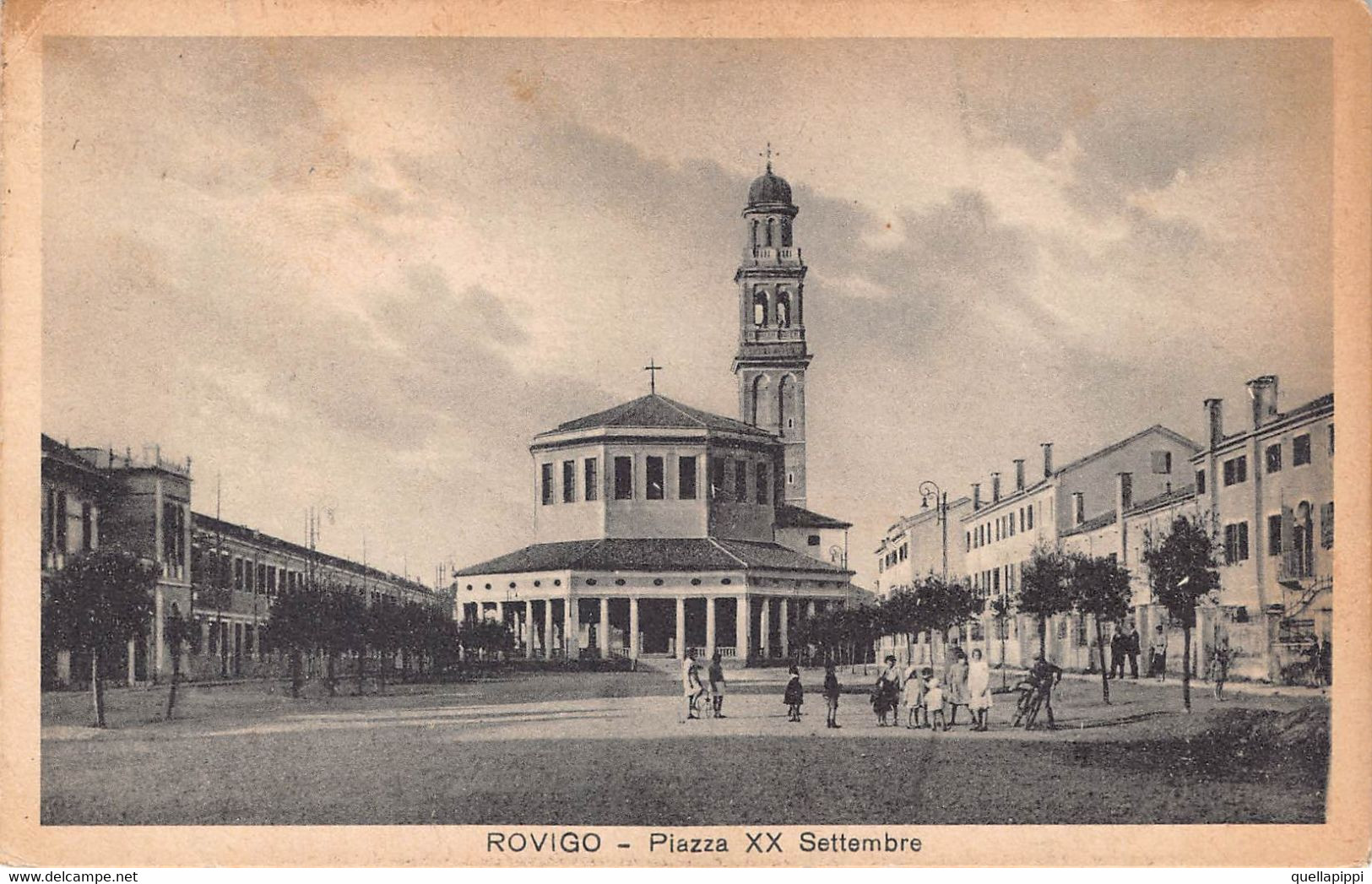 013520 "ROVIGO - PIAZZA XX SETTEMBRE" ANIMATA. CART SPED 1915 - Rovigo