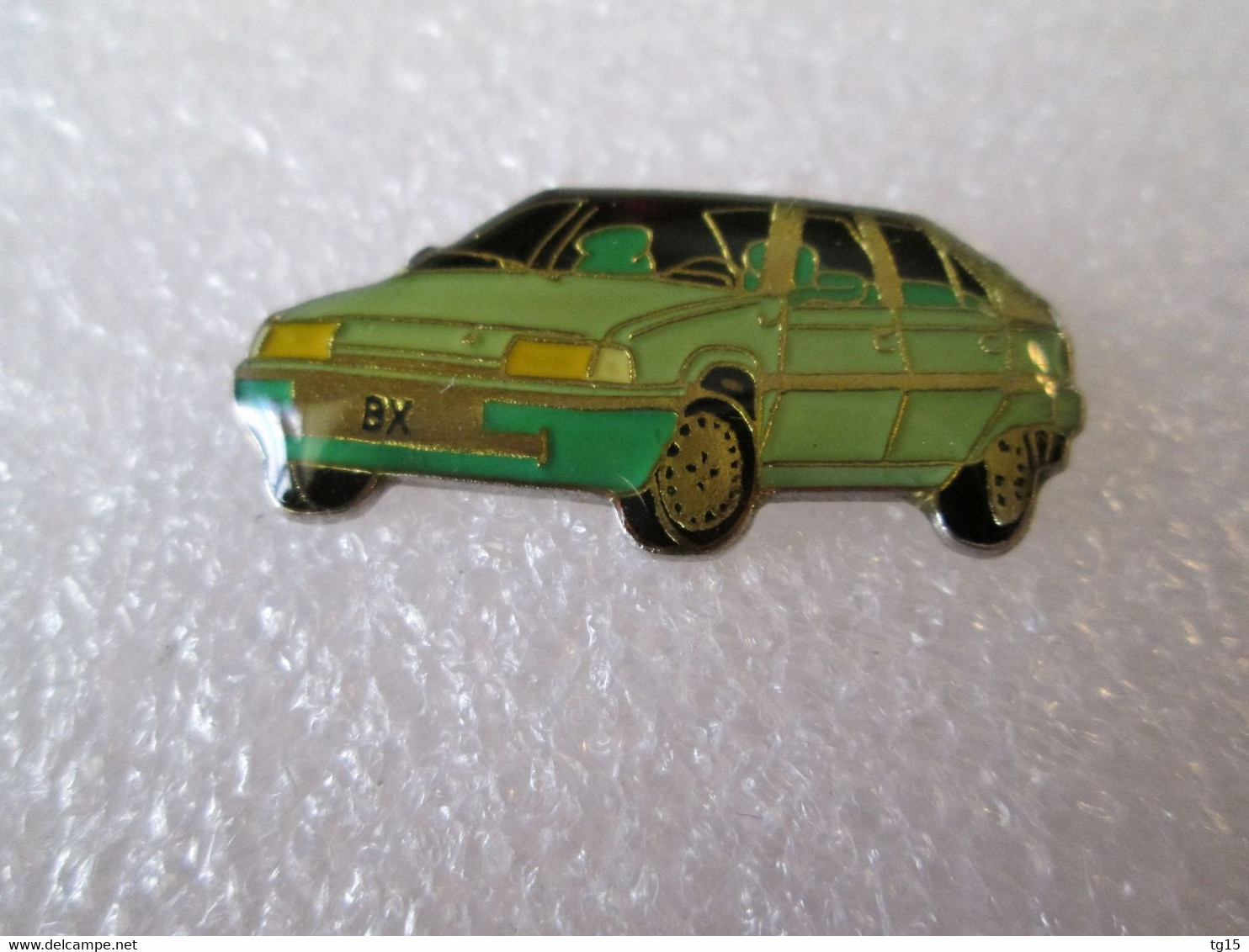 PIN'S    CITROEN  BX - Citroën